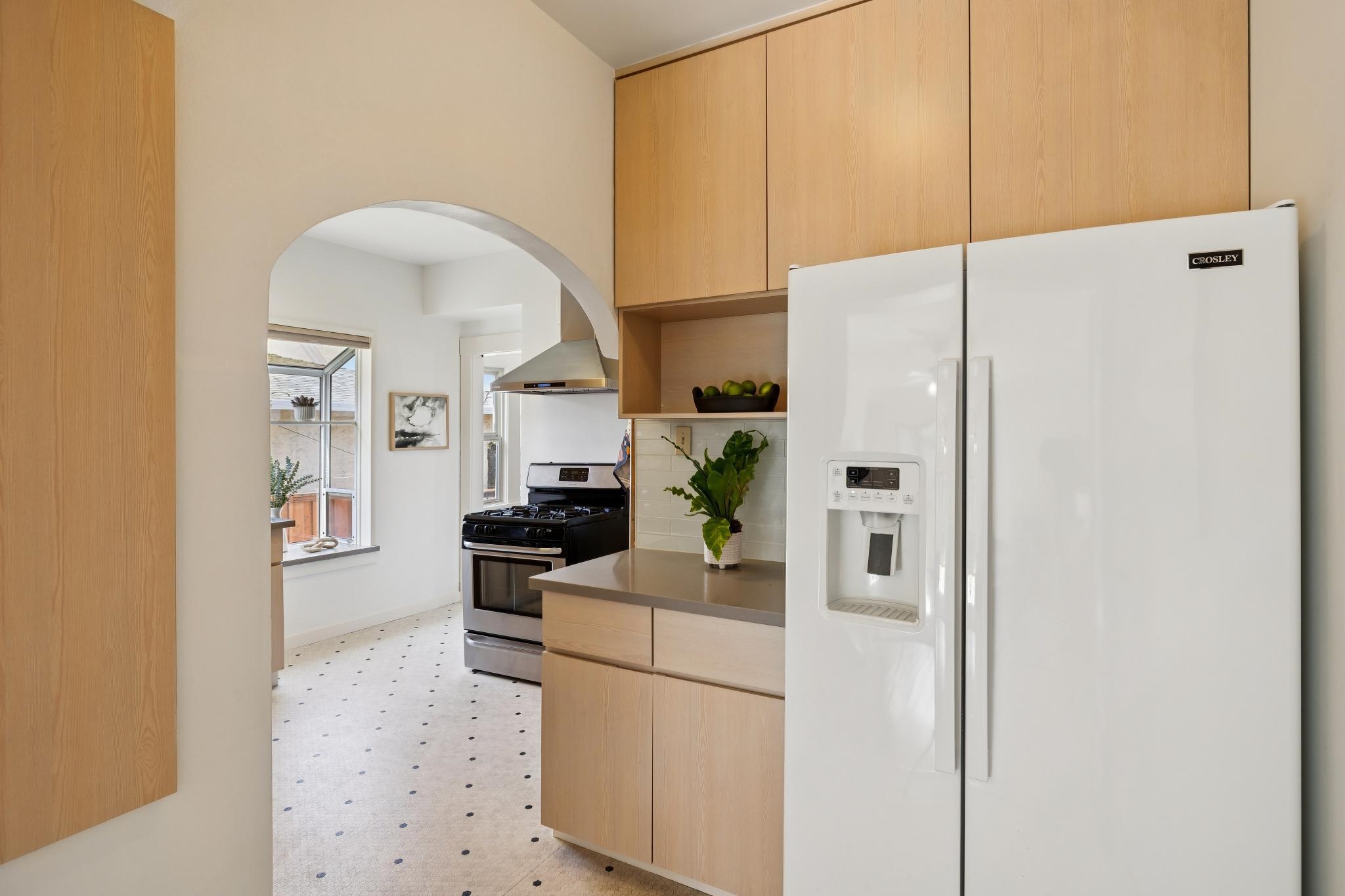 Detail Gallery Image 17 of 45 For 5622 Huntington Ave, Richmond,  CA 94804 - 4 Beds | 2/1 Baths