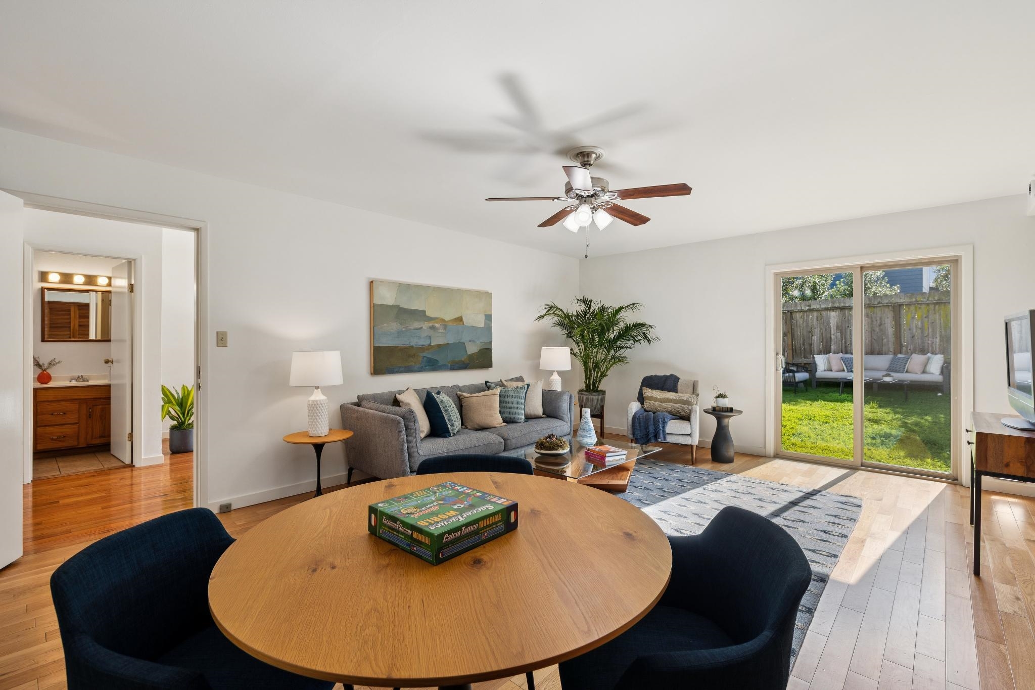 Detail Gallery Image 21 of 45 For 5622 Huntington Ave, Richmond,  CA 94804 - 4 Beds | 2/1 Baths