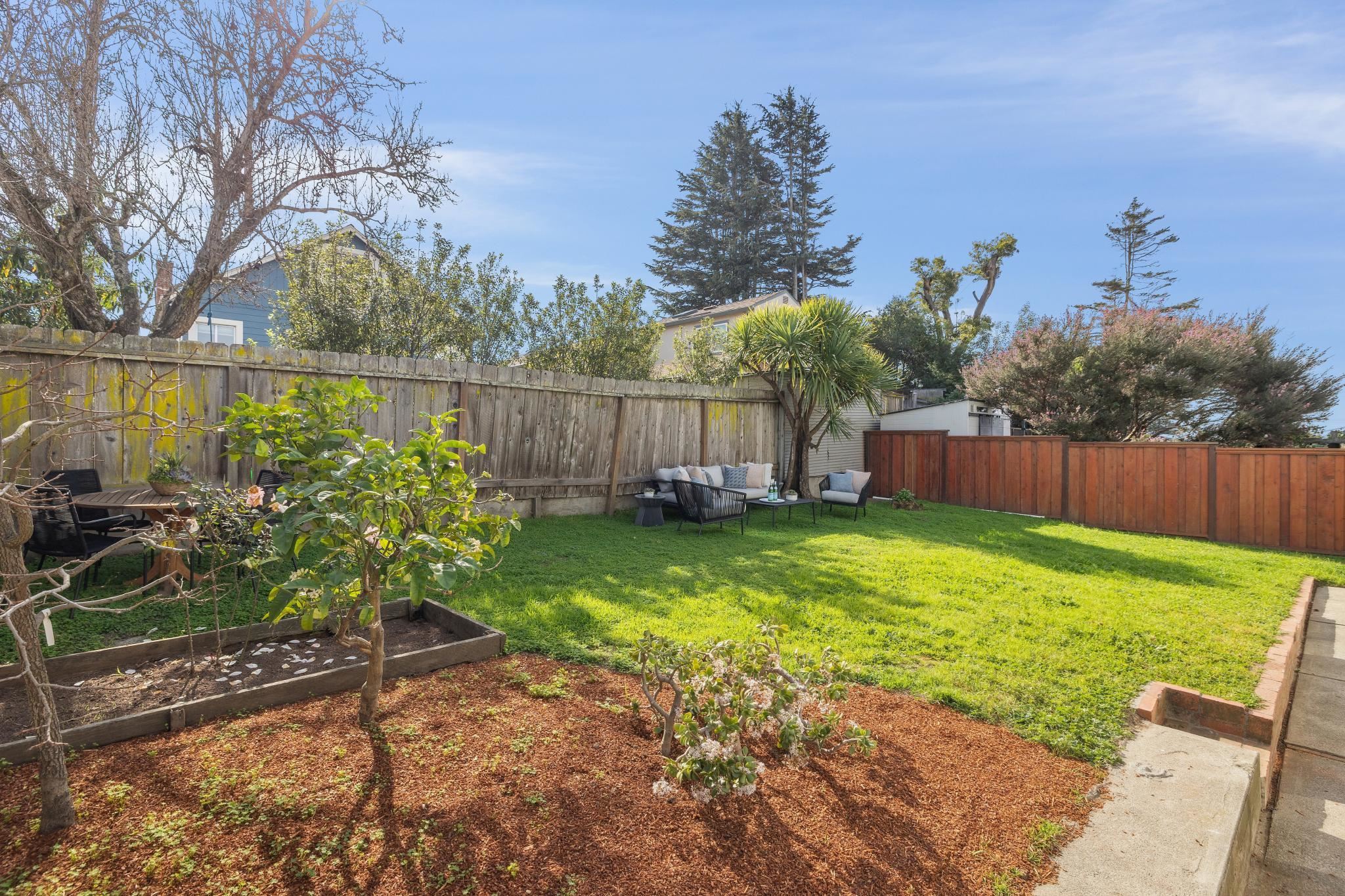 Detail Gallery Image 44 of 45 For 5622 Huntington Ave, Richmond,  CA 94804 - 4 Beds | 2/1 Baths