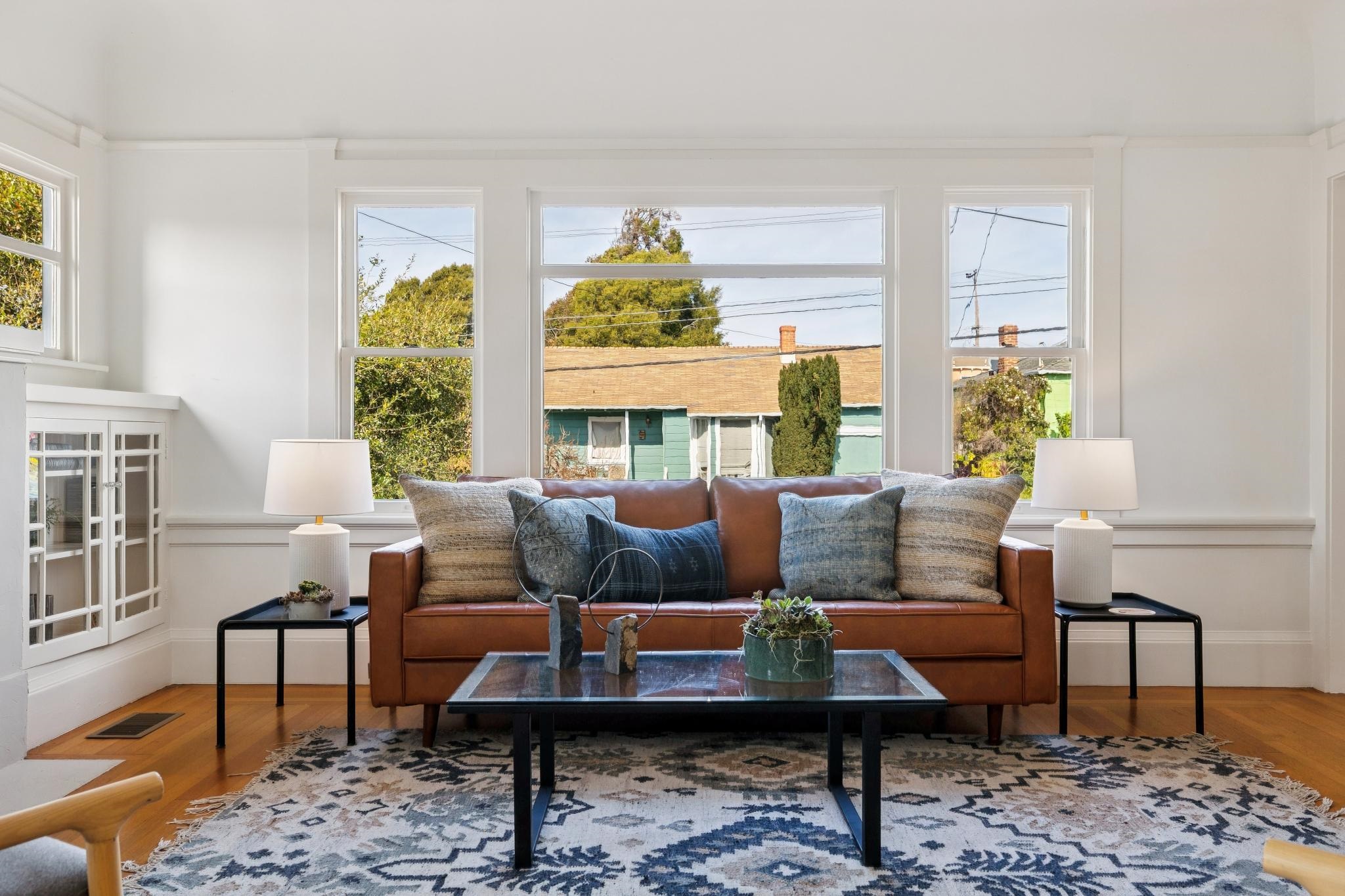 Detail Gallery Image 9 of 45 For 5622 Huntington Ave, Richmond,  CA 94804 - 4 Beds | 2/1 Baths