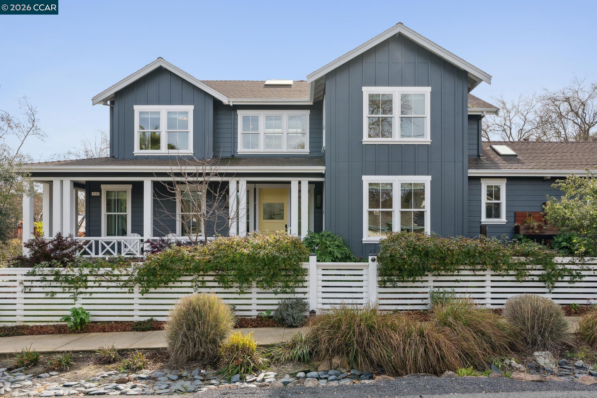 Front Image Thumbnail for CC41123467