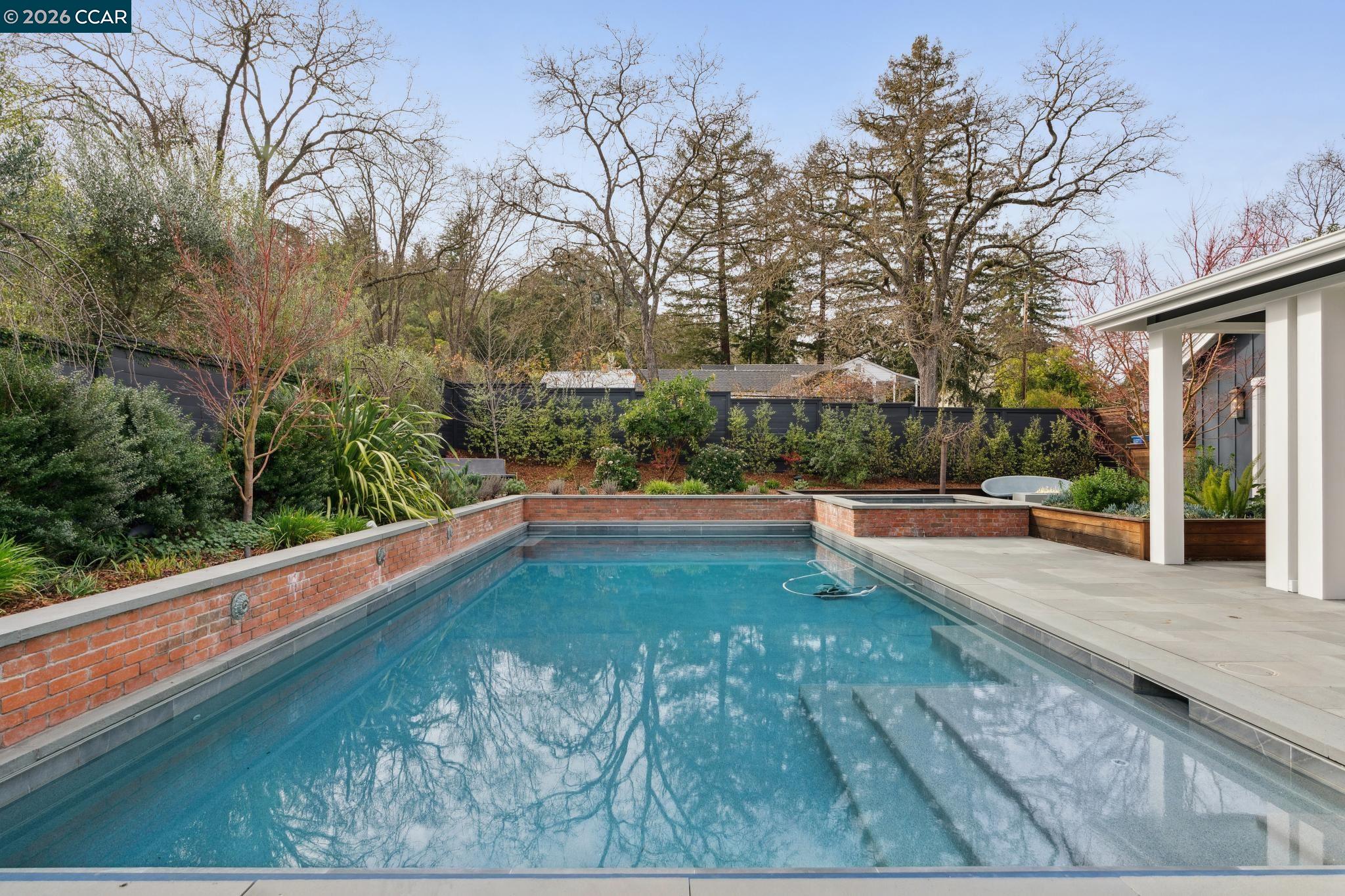 Detail Gallery Image 10 of 60 For 3545 O'conner Dr, Lafayette,  CA 94549 - 5 Beds | 5/1 Baths