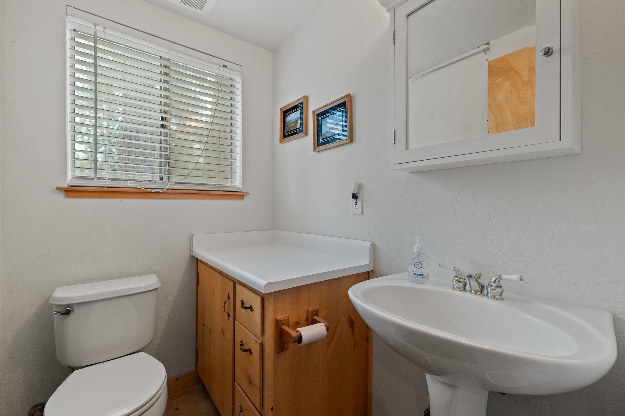Detail Gallery Image 31 of 35 For 20431 Kutci Dr, Mi Wuk Village,  CA 95346 - 2 Beds | 3/1 Baths
