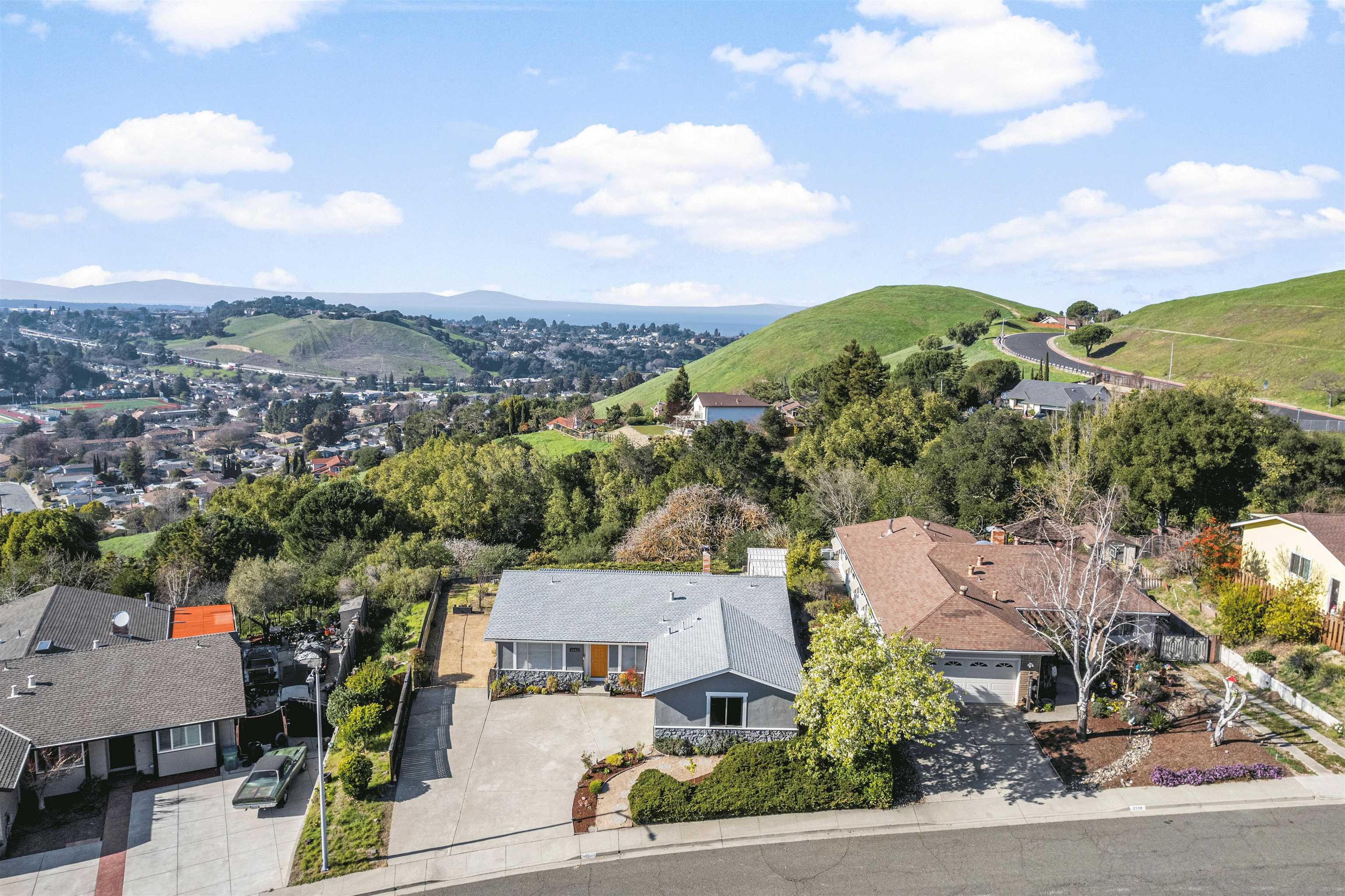 Detail Gallery Image 44 of 60 For 2662 Carmelita Way, Pinole,  CA 94564 - 3 Beds | 2 Baths