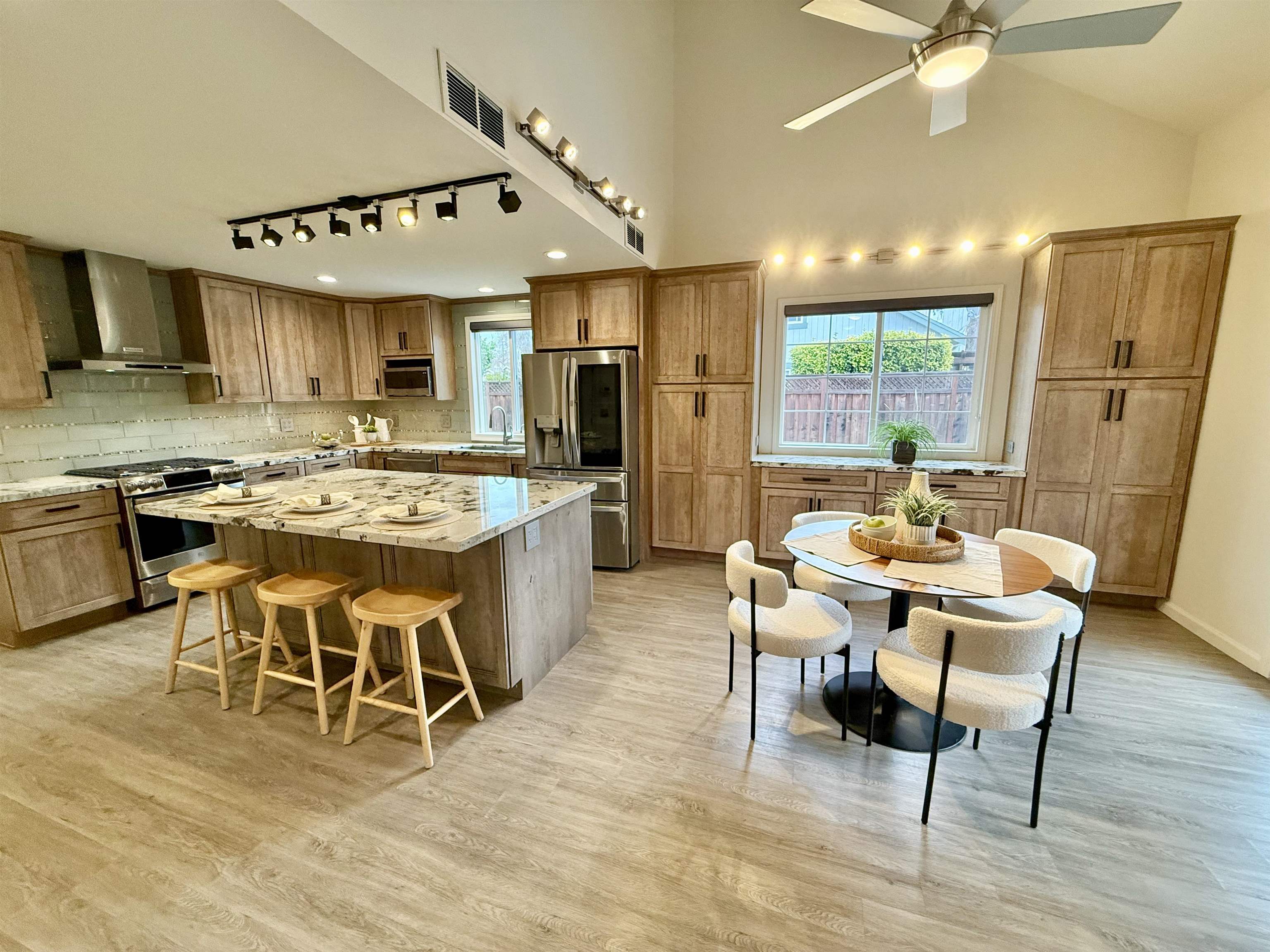 Detail Gallery Image 11 of 47 For 5365 Windflower Dr, Livermore,  CA 94551 - 2 Beds | 2 Baths