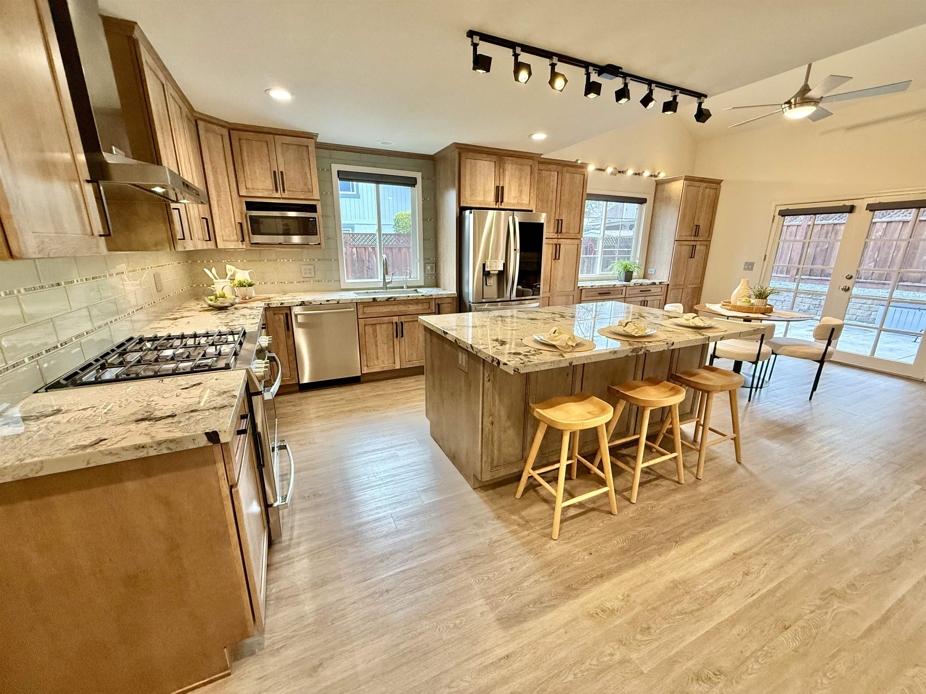 Detail Gallery Image 3 of 47 For 5365 Windflower Dr, Livermore,  CA 94551 - 2 Beds | 2 Baths