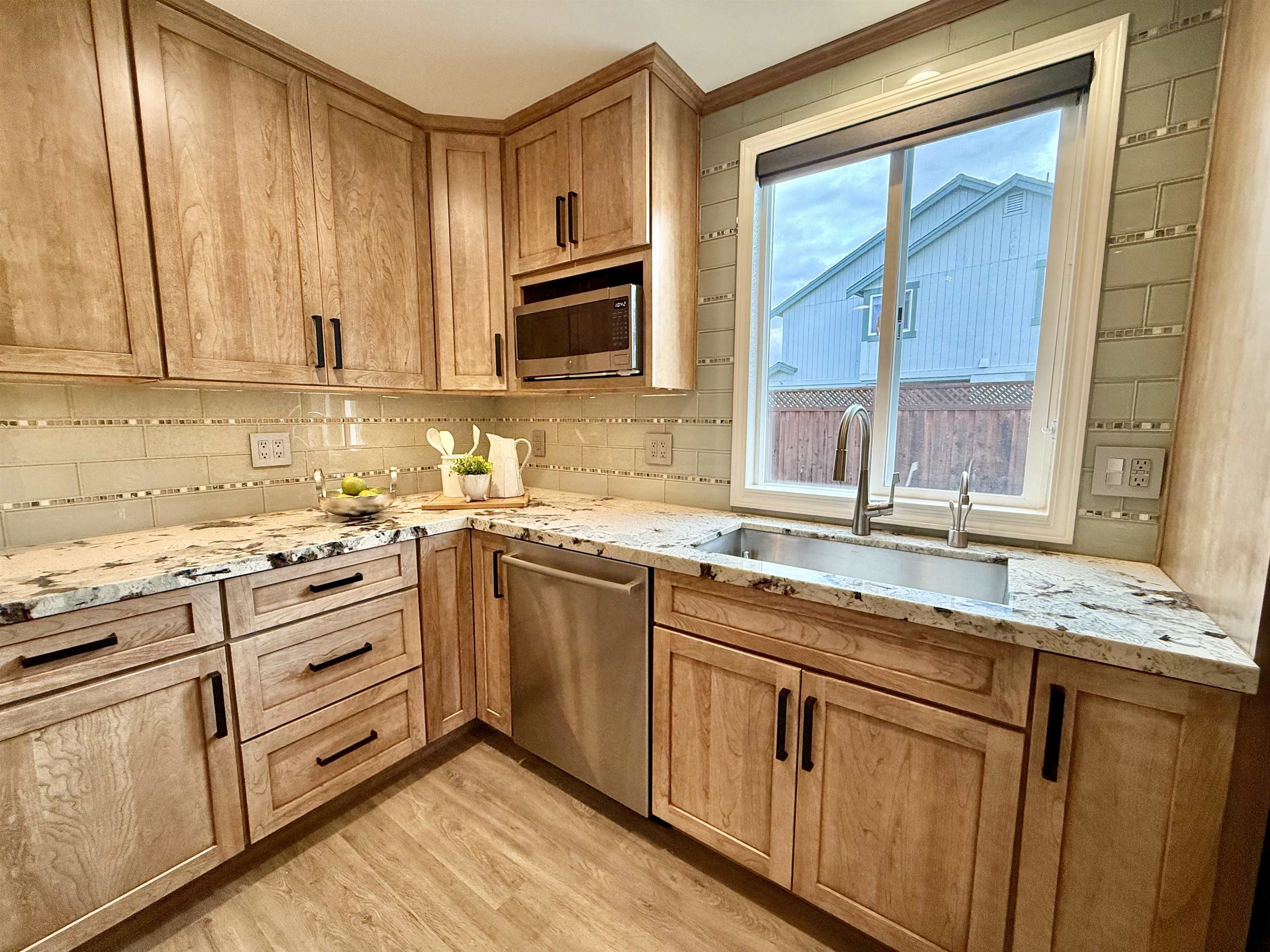 Detail Gallery Image 7 of 47 For 5365 Windflower Dr, Livermore,  CA 94551 - 2 Beds | 2 Baths