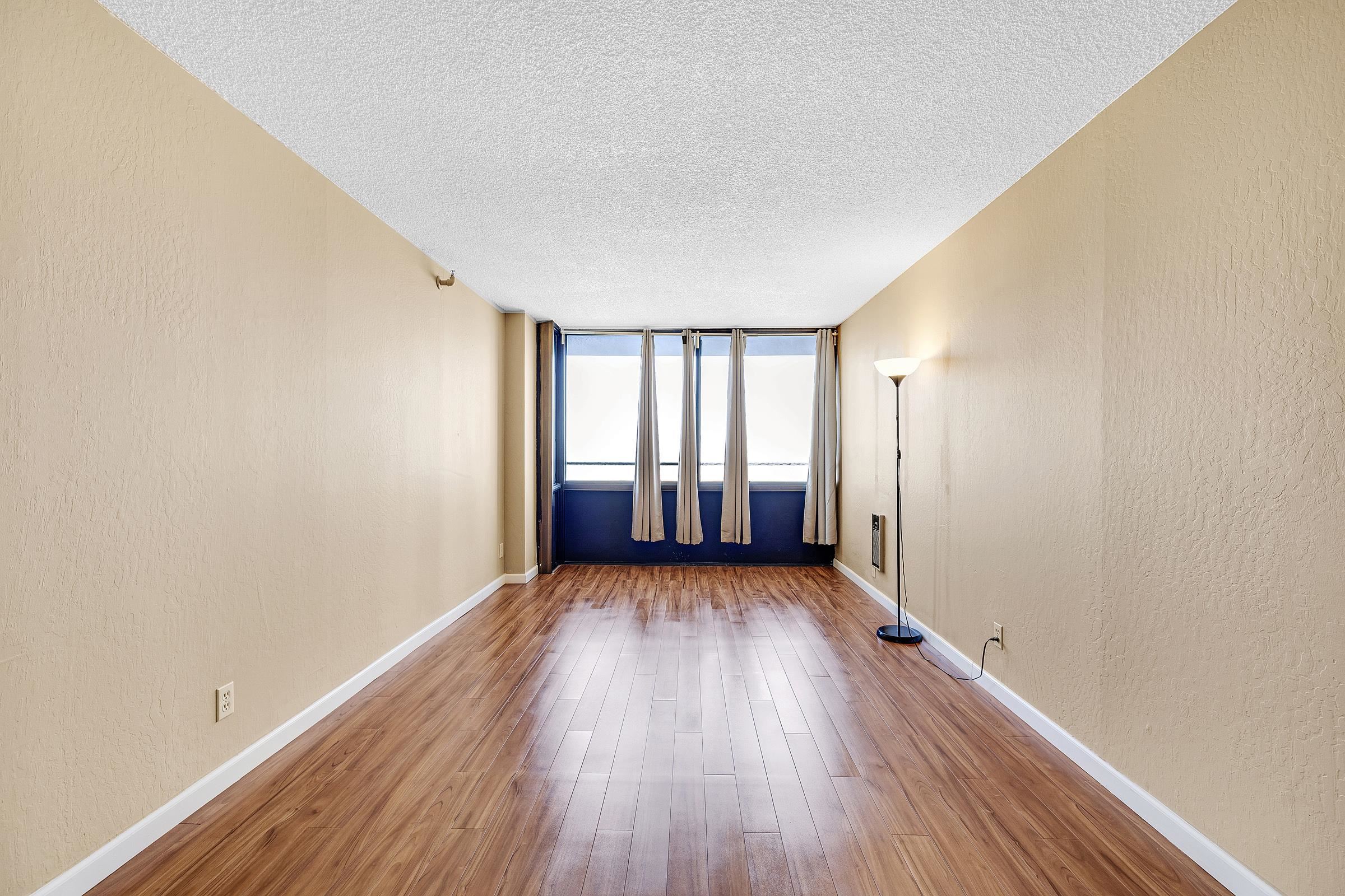 Photo #16: 41123476 Listing: Photo #16