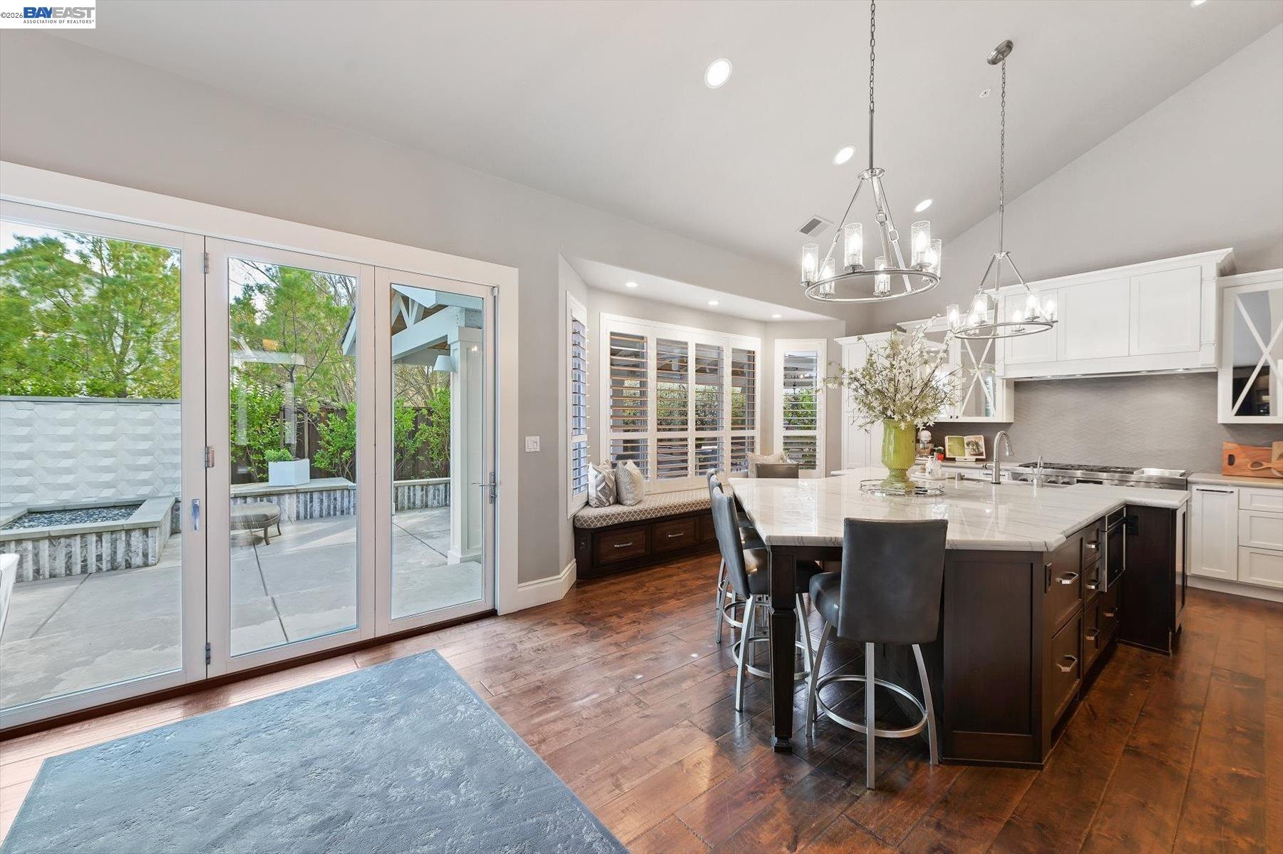 Detail Gallery Image 17 of 60 For 2577 Arlotta Pl, Pleasanton,  CA 94588 - 5 Beds | 3/1 Baths