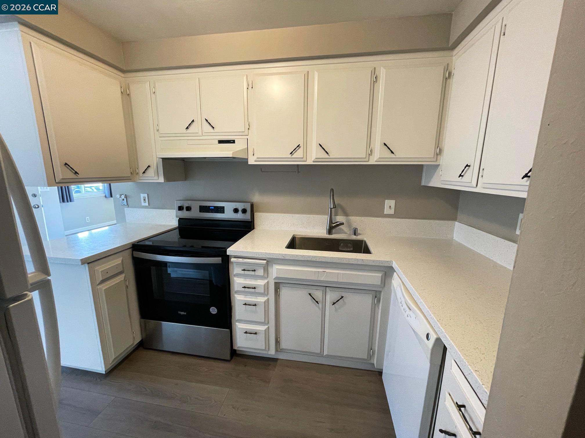 Detail Gallery Image 6 of 15 For 4643 Rishell Ct #1,  Concord,  CA 94521 - 3 Beds | 2 Baths