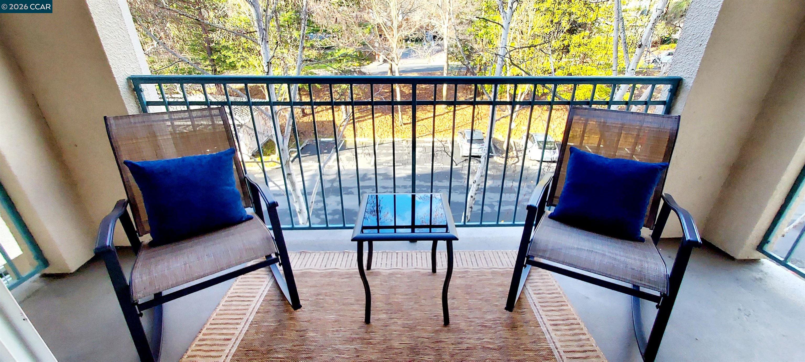 Detail Gallery Image 18 of 27 For 1860 Tice Creek Dr #1344,  Walnut Creek,  CA 94595 - 2 Beds | 2 Baths