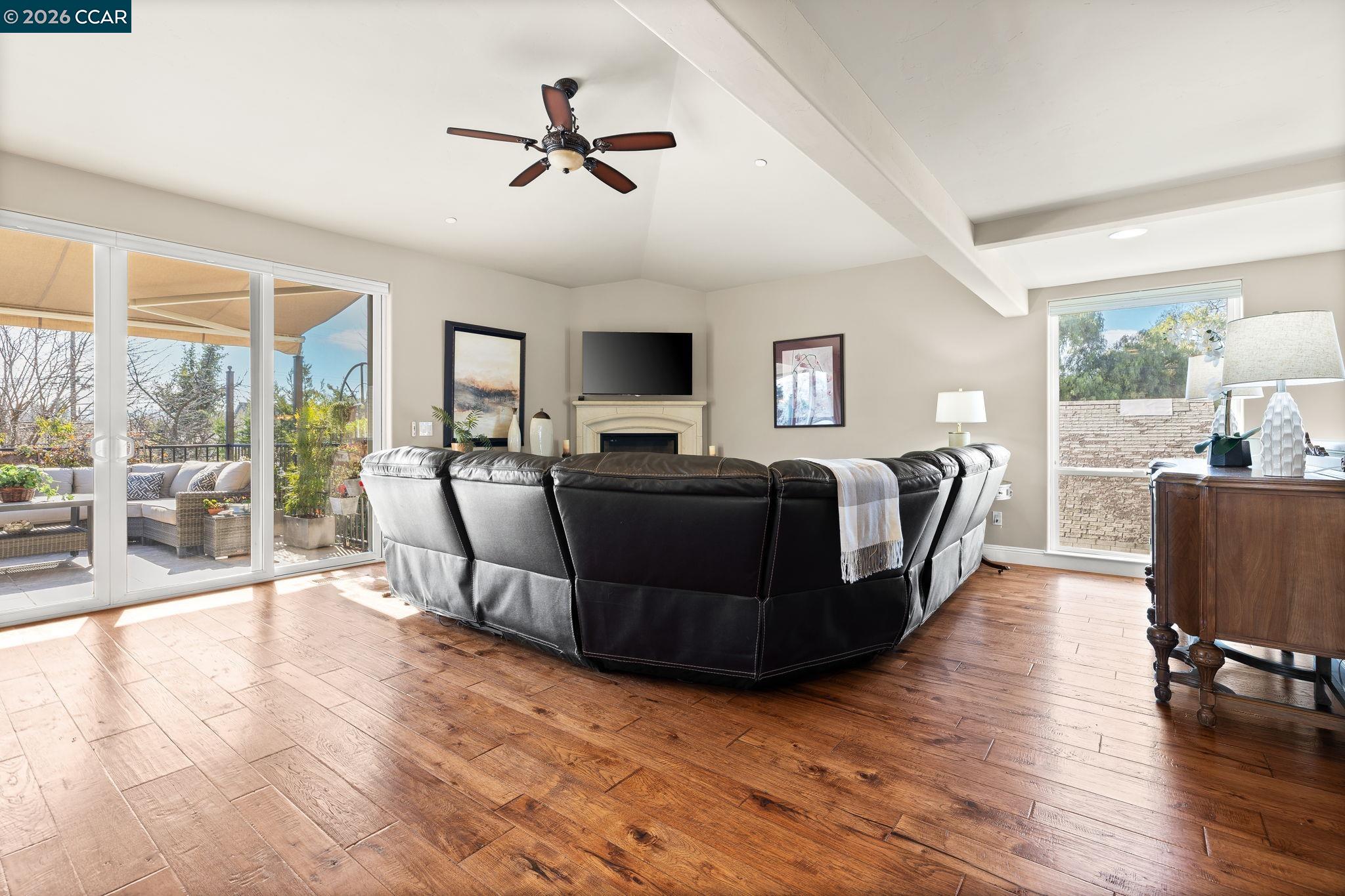 Detail Gallery Image 9 of 33 For 2850 Concord Blvd, Concord,  CA 94519 - – Beds | – Baths