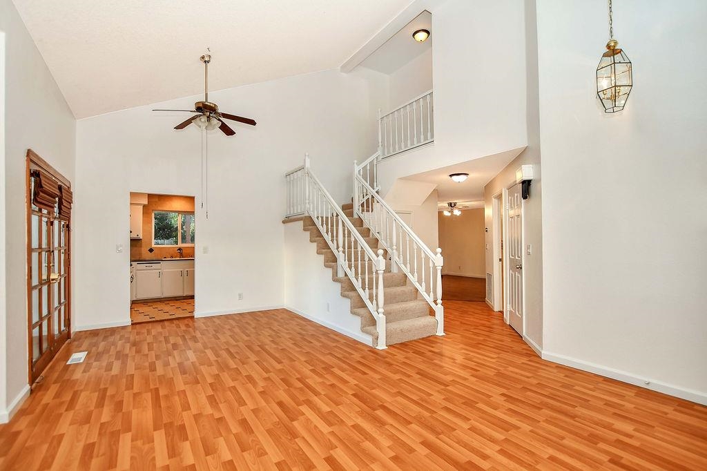 Detail Gallery Image 7 of 30 For 805 Hawk Ct, Antioch,  CA 94509 - 4 Beds | 2/1 Baths