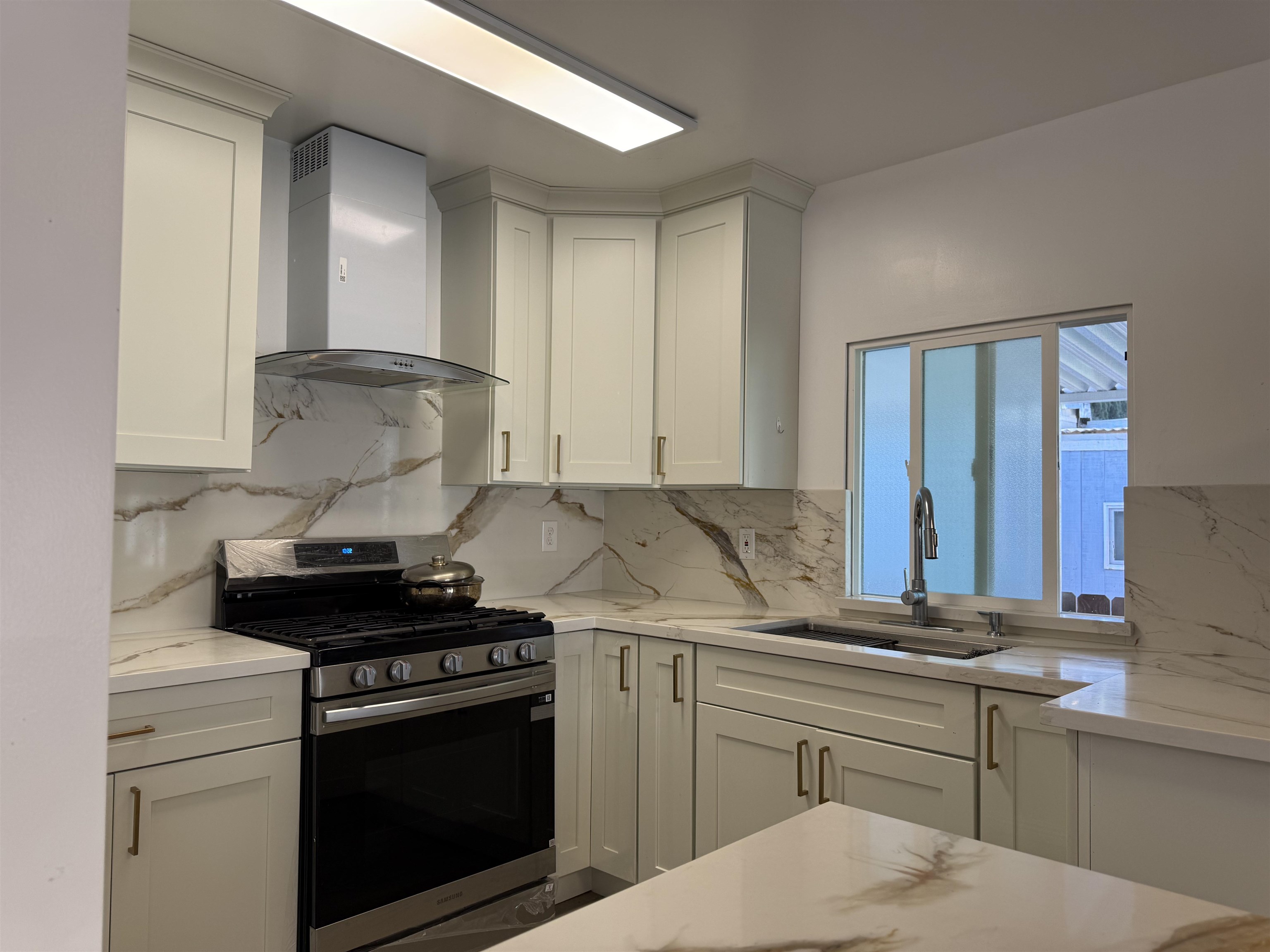 Detail Gallery Image 8 of 14 For 2151 Old Oakland Rd #324,  San Jose,  CA 95131 - 2 Beds | 2 Baths