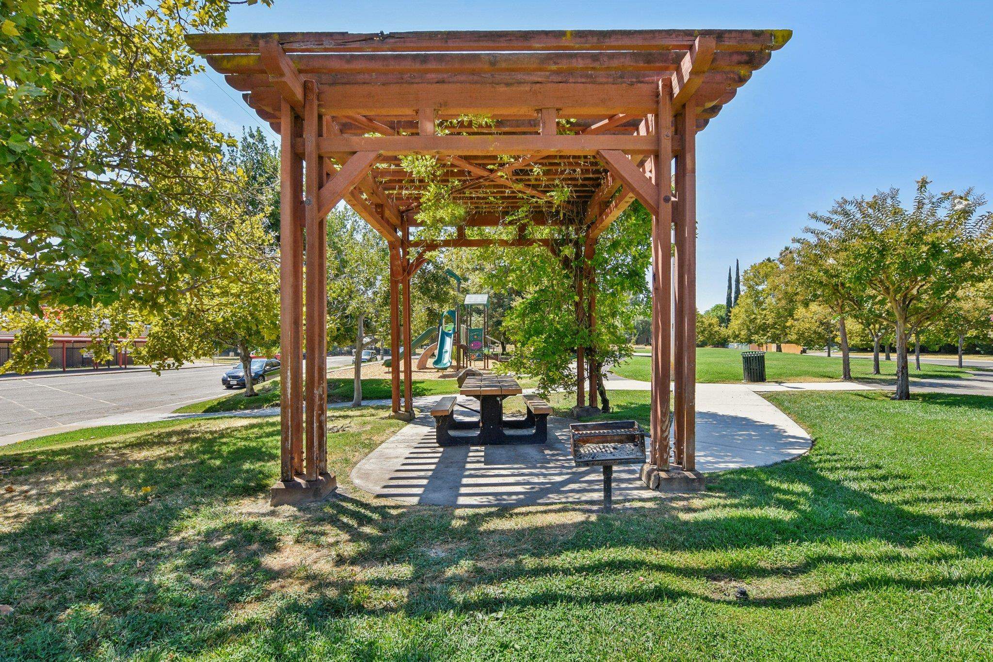 Detail Gallery Image 39 of 42 For 1332 Corodon St, Walnut Grove,  CA 95690 - 4 Beds | 2 Baths