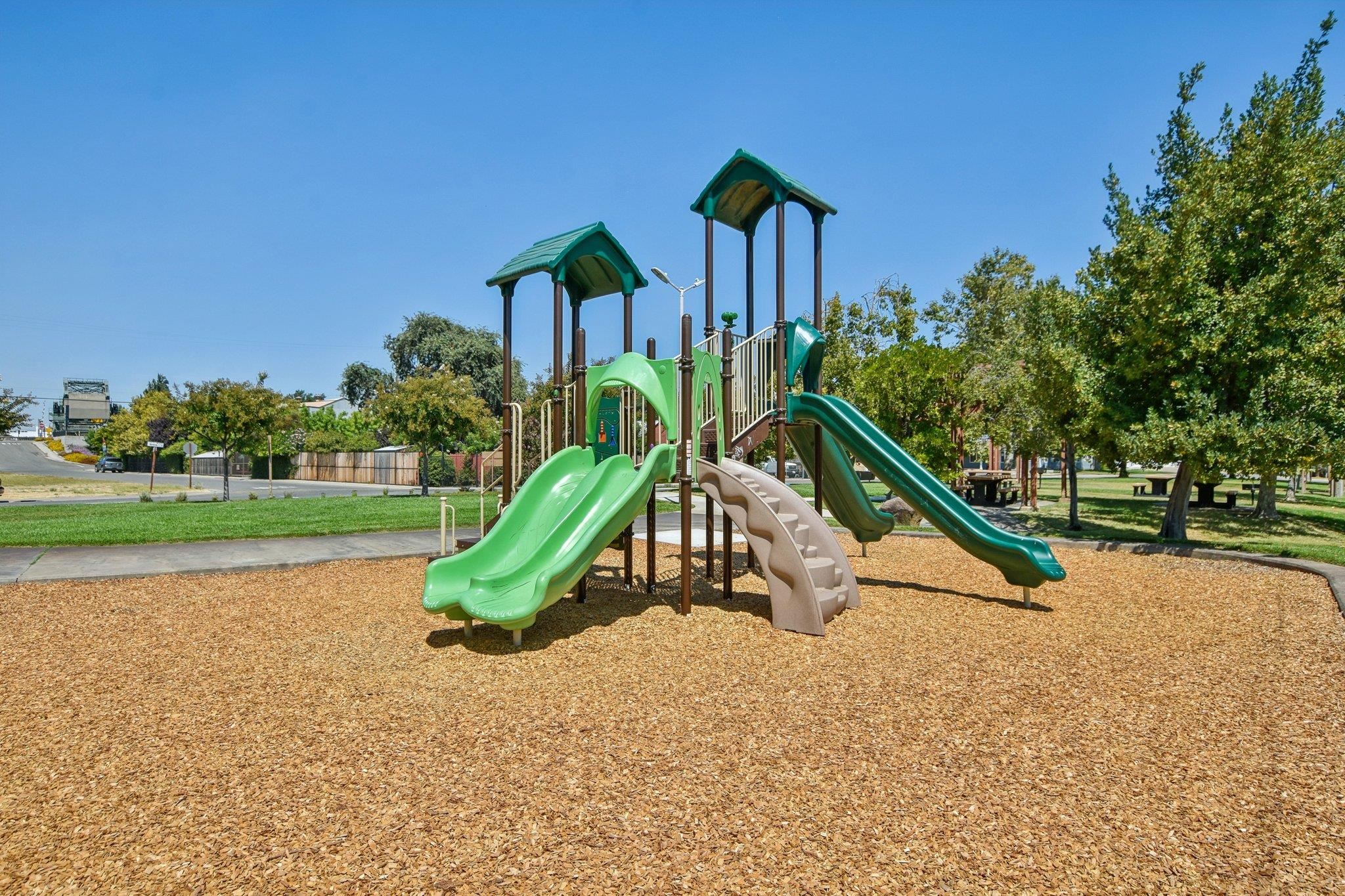 Detail Gallery Image 40 of 42 For 1332 Corodon St, Walnut Grove,  CA 95690 - 4 Beds | 2 Baths