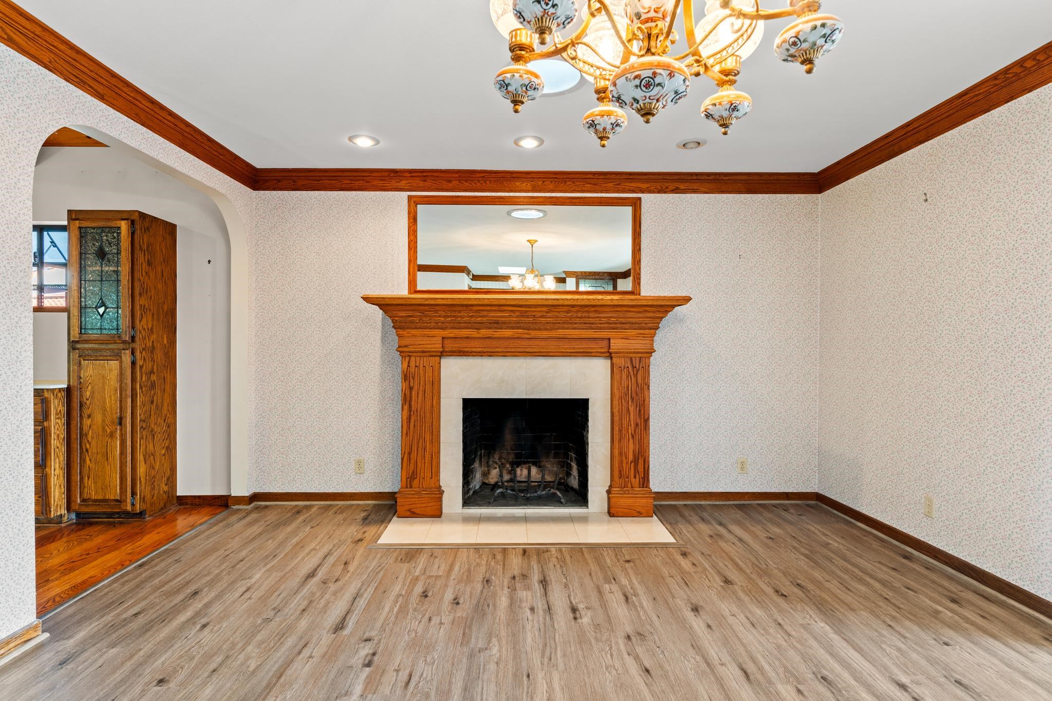 Detail Gallery Image 11 of 50 For 18153 Plymouth Dr, Castro Valley,  CA 94546 - 3 Beds | 2/1 Baths