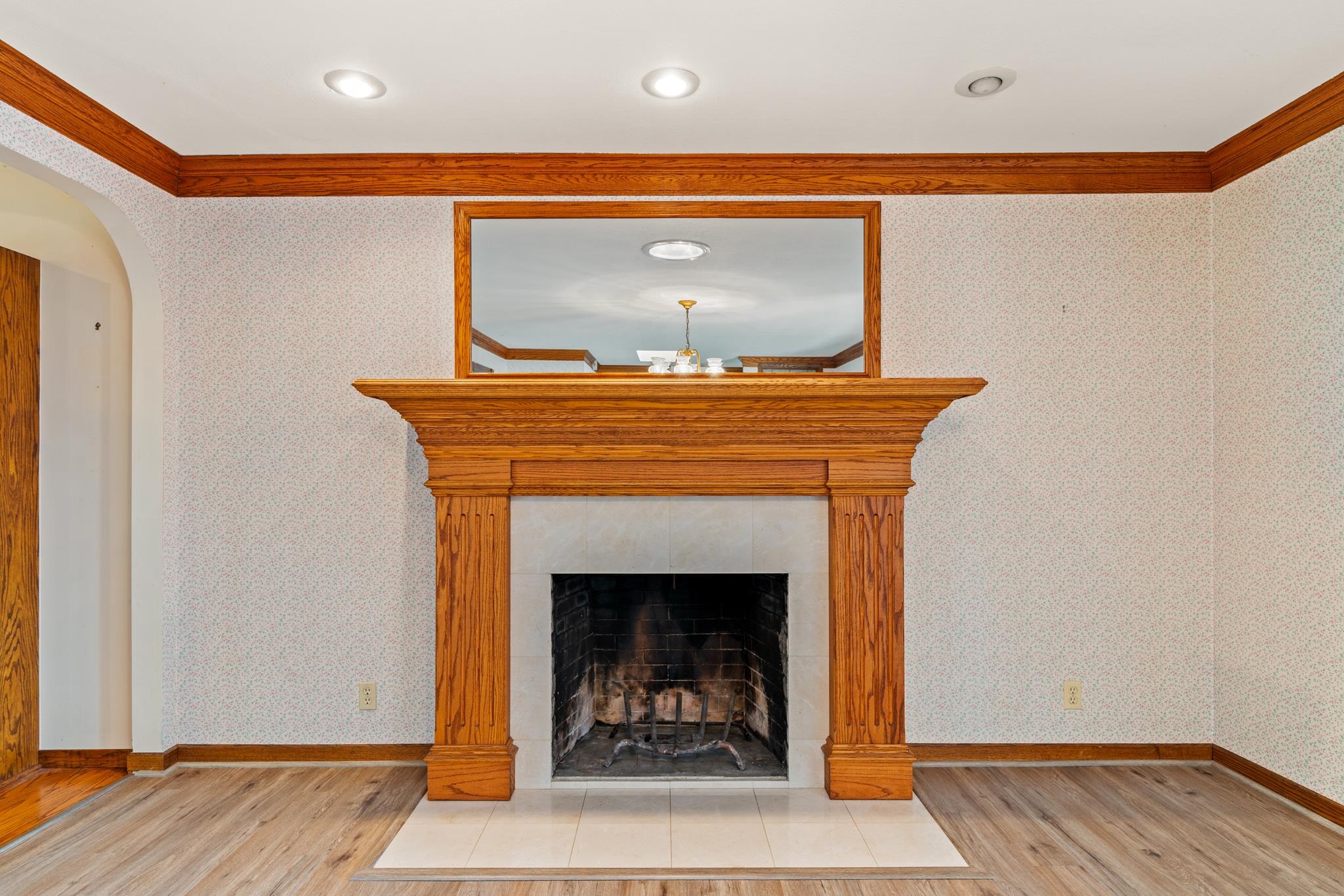 Detail Gallery Image 12 of 50 For 18153 Plymouth Dr, Castro Valley,  CA 94546 - 3 Beds | 2/1 Baths