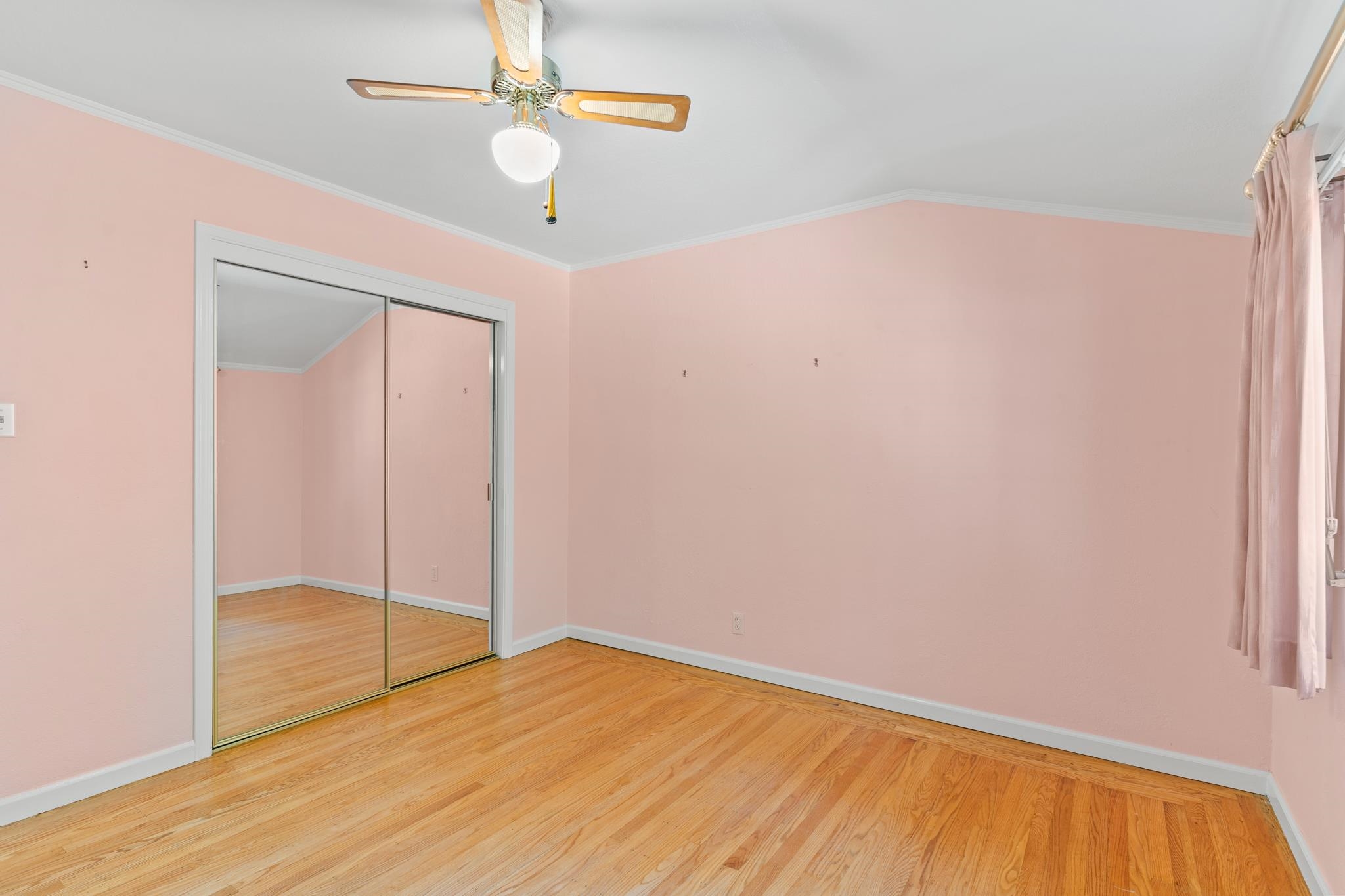 Detail Gallery Image 31 of 50 For 18153 Plymouth Dr, Castro Valley,  CA 94546 - 3 Beds | 2/1 Baths