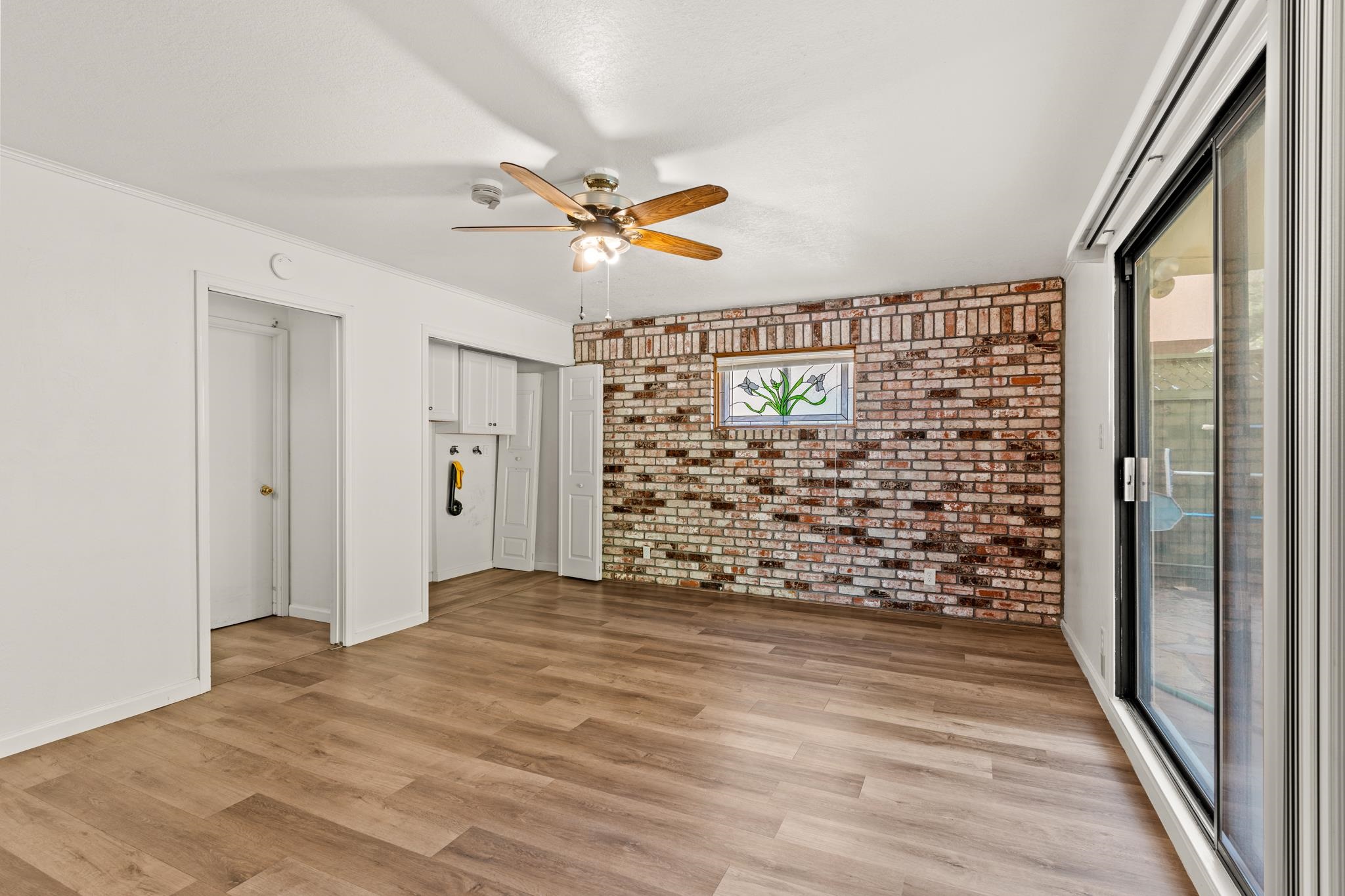 Detail Gallery Image 33 of 50 For 18153 Plymouth Dr, Castro Valley,  CA 94546 - 3 Beds | 2/1 Baths