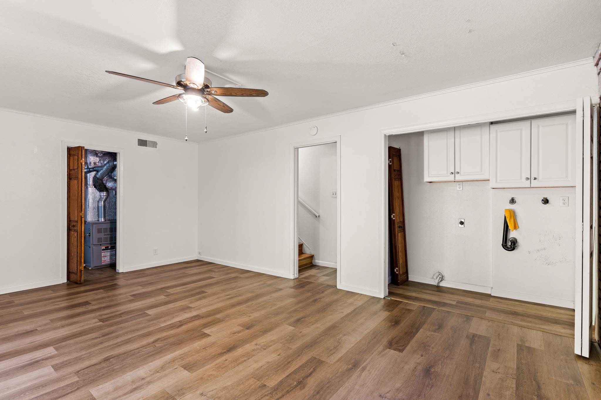 Detail Gallery Image 34 of 50 For 18153 Plymouth Dr, Castro Valley,  CA 94546 - 3 Beds | 2/1 Baths