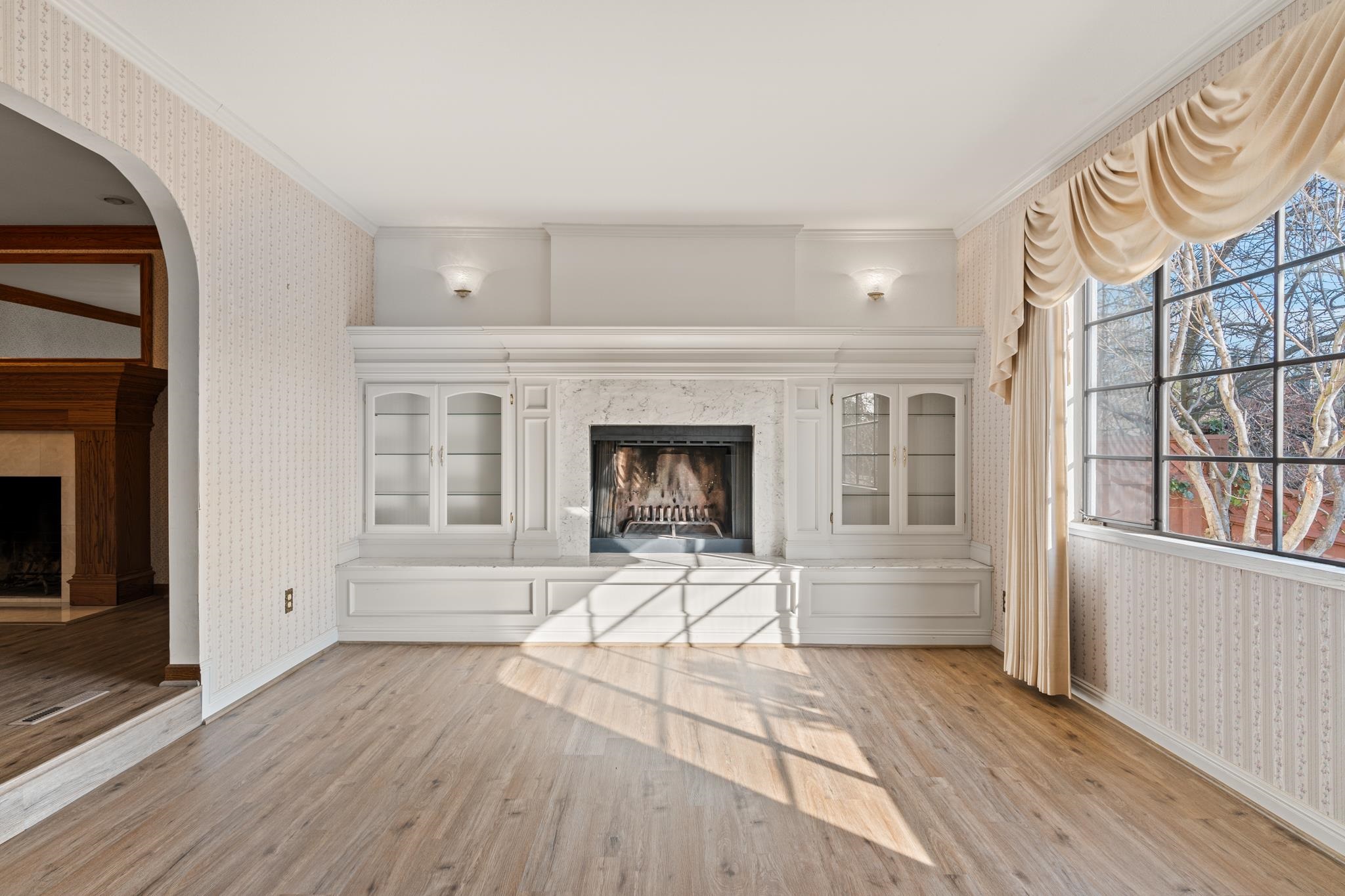 Detail Gallery Image 8 of 50 For 18153 Plymouth Dr, Castro Valley,  CA 94546 - 3 Beds | 2/1 Baths