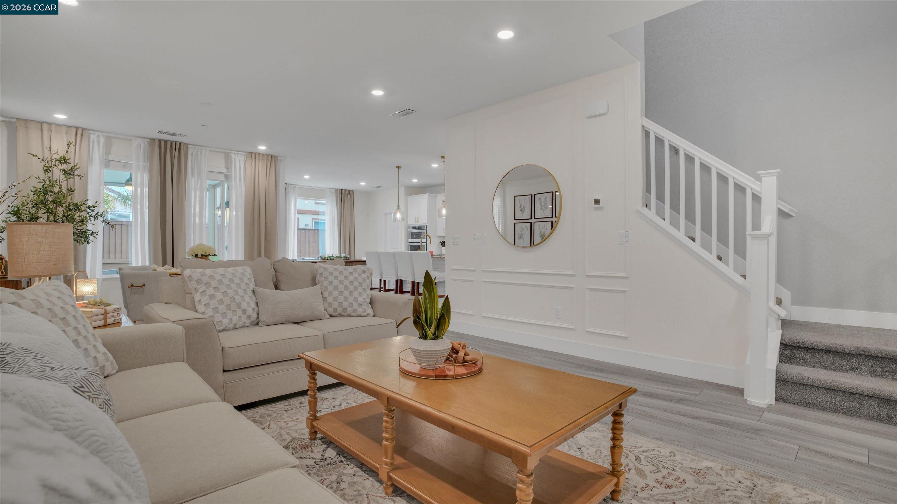 Detail Gallery Image 8 of 46 For 156 Scott Creek Way, Brentwood,  CA 94513 - 4 Beds | 3/1 Baths