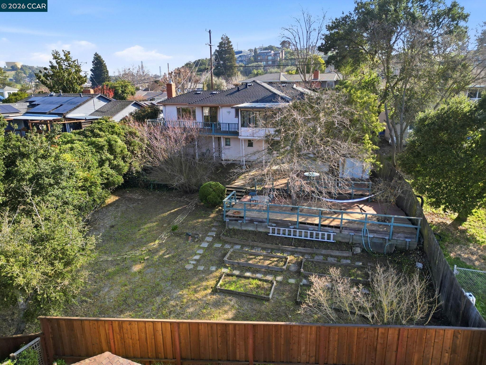 Detail Gallery Image 30 of 43 For 1021 Ulfinian Way, Martinez,  CA 94553 - 3 Beds | 2 Baths