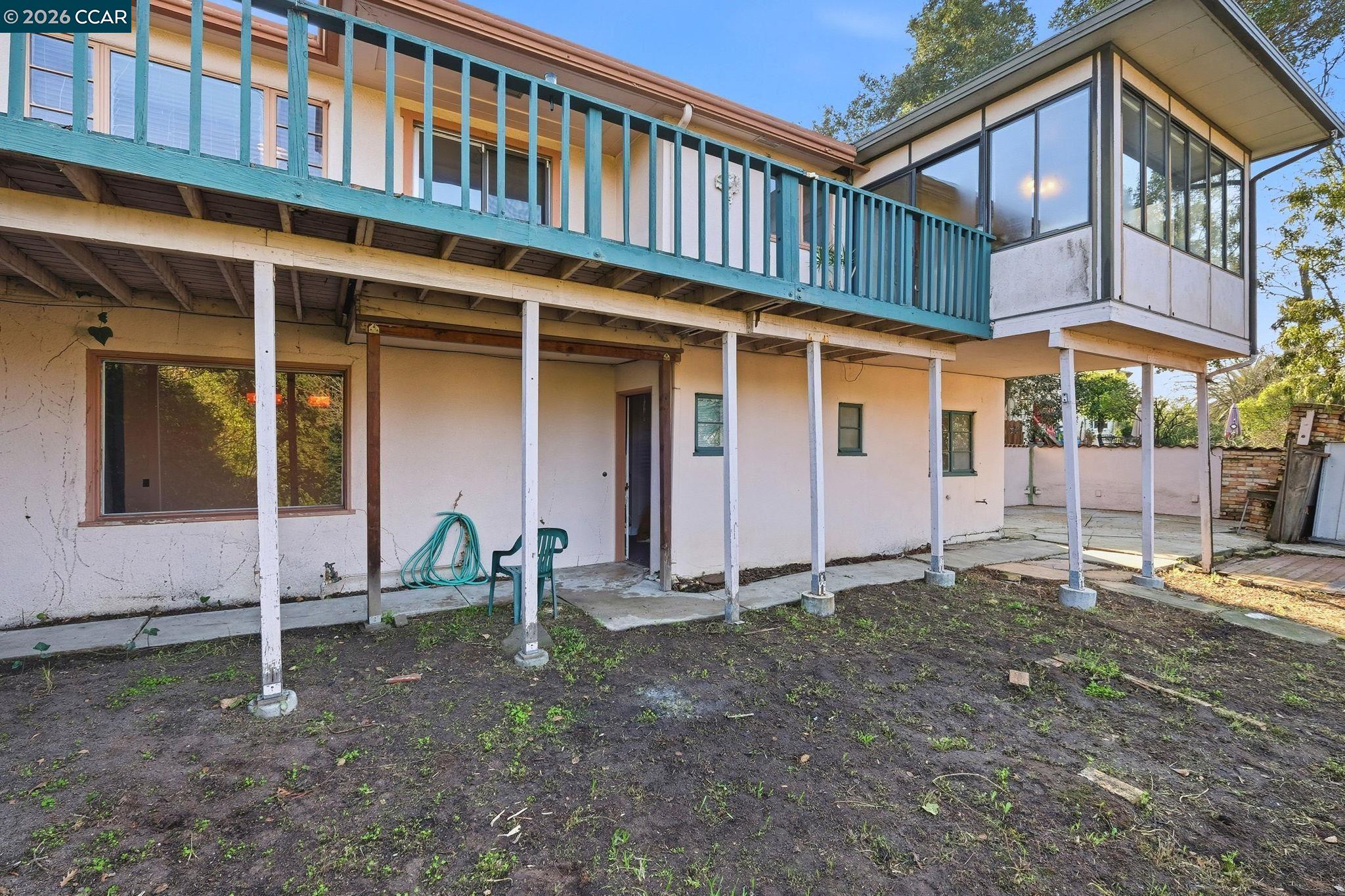 Detail Gallery Image 40 of 43 For 1021 Ulfinian Way, Martinez,  CA 94553 - 3 Beds | 2 Baths