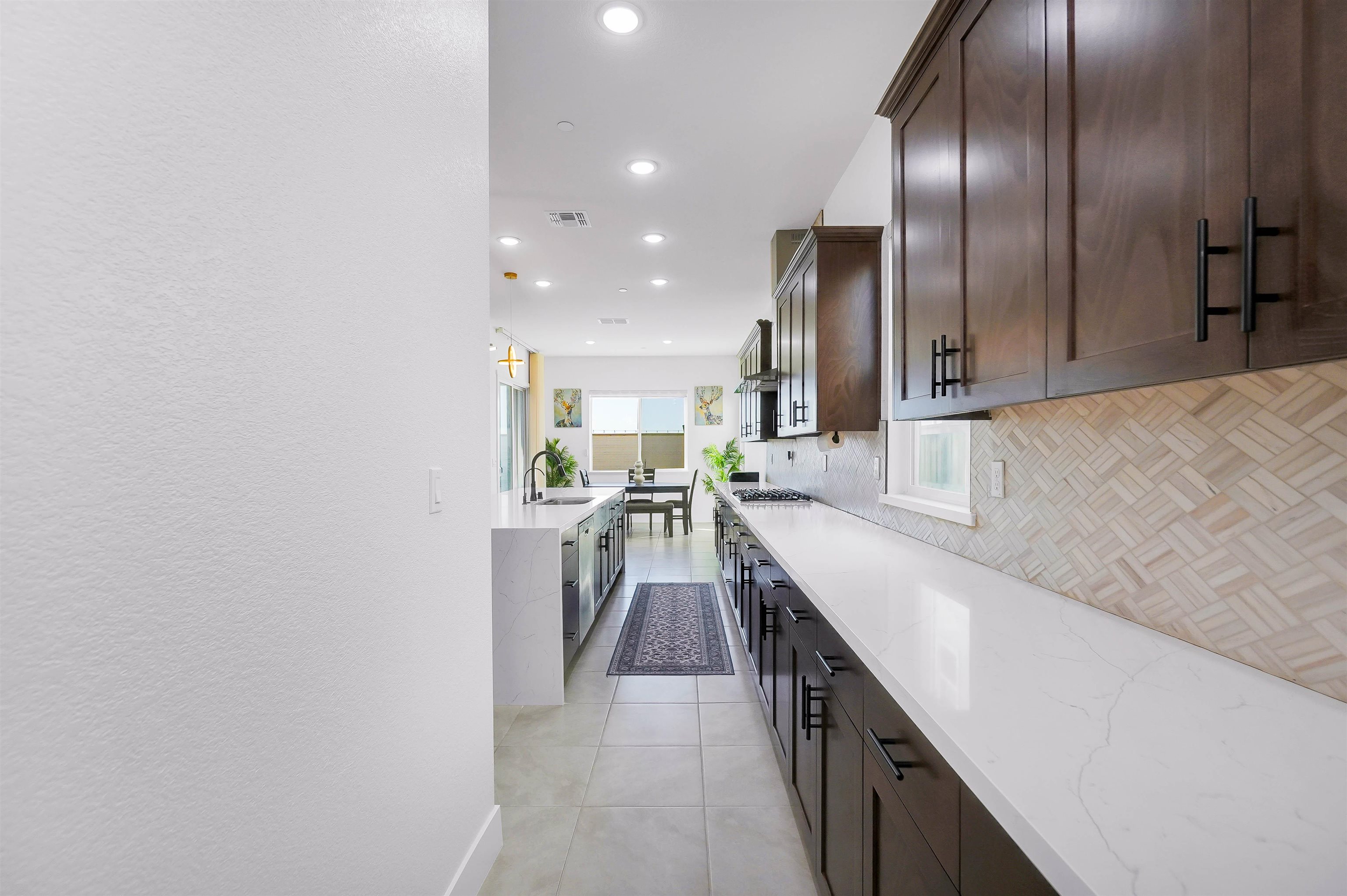 Detail Gallery Image 29 of 59 For 3456 Mulholland Drive, Lathrop,  CA 95330-7131 - 3 Beds | 2/1 Baths