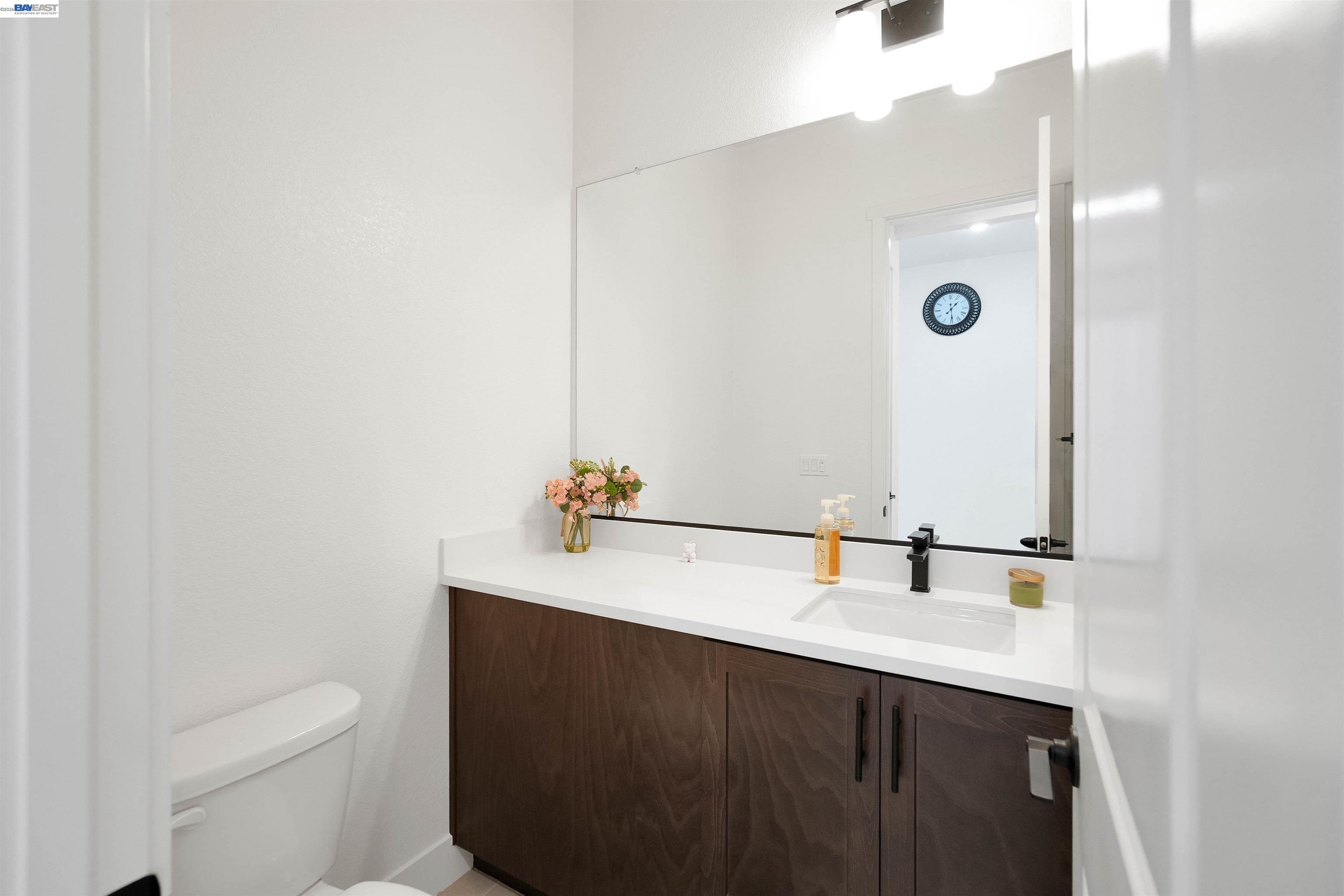 Detail Gallery Image 33 of 52 For 3456 Mulholland Drive, Lathrop,  CA 95330-7131 - 3 Beds | 2/1 Baths