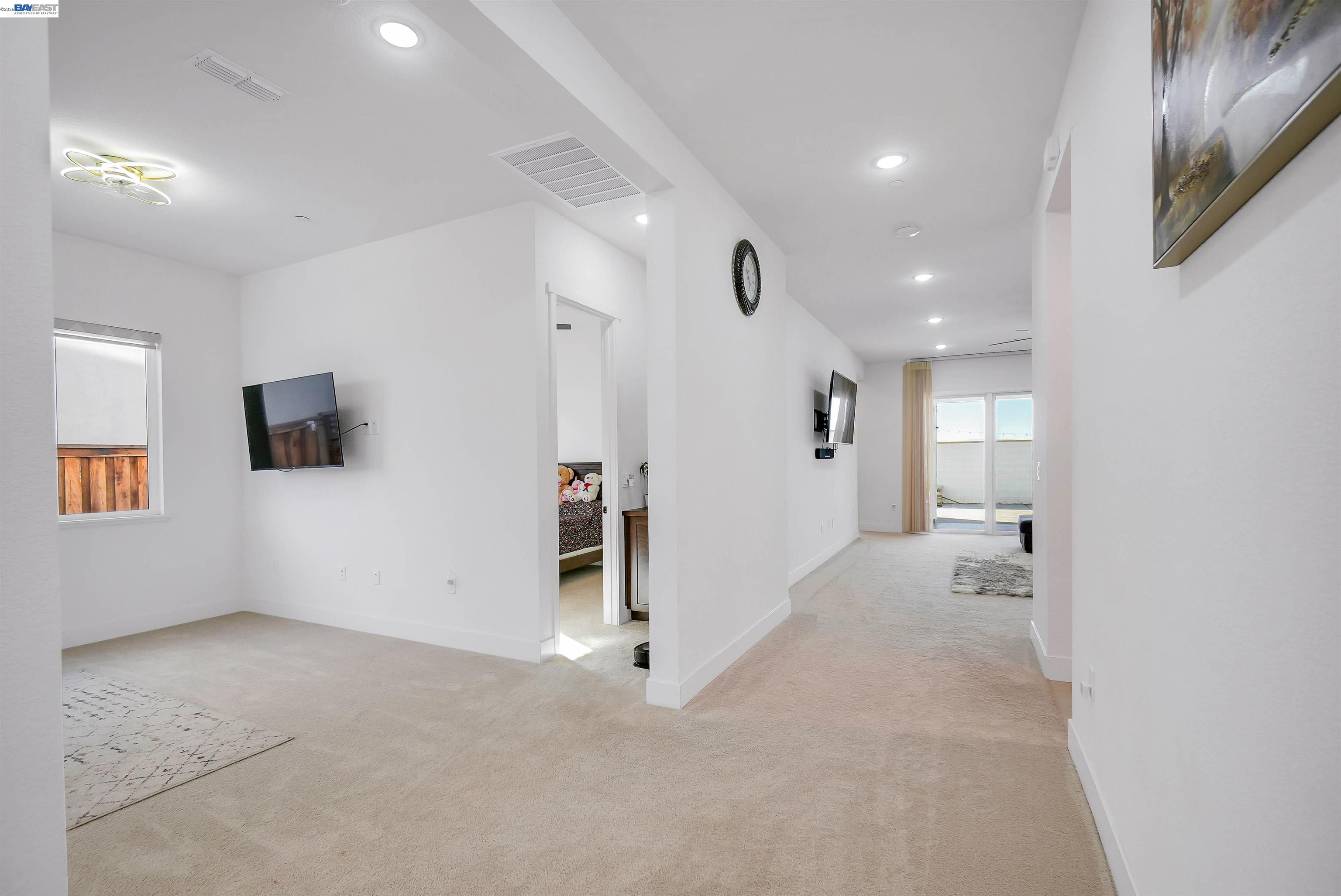 Detail Gallery Image 38 of 52 For 3456 Mulholland Drive, Lathrop,  CA 95330-7131 - 3 Beds | 2/1 Baths