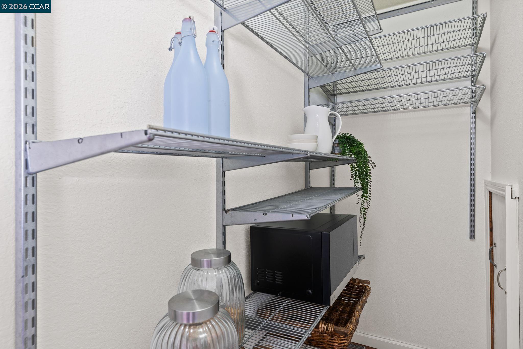 Detail Gallery Image 22 of 53 For 5060 Valley Crest Dr #56,  Concord,  CA 94521 - 3 Beds | 2/1 Baths