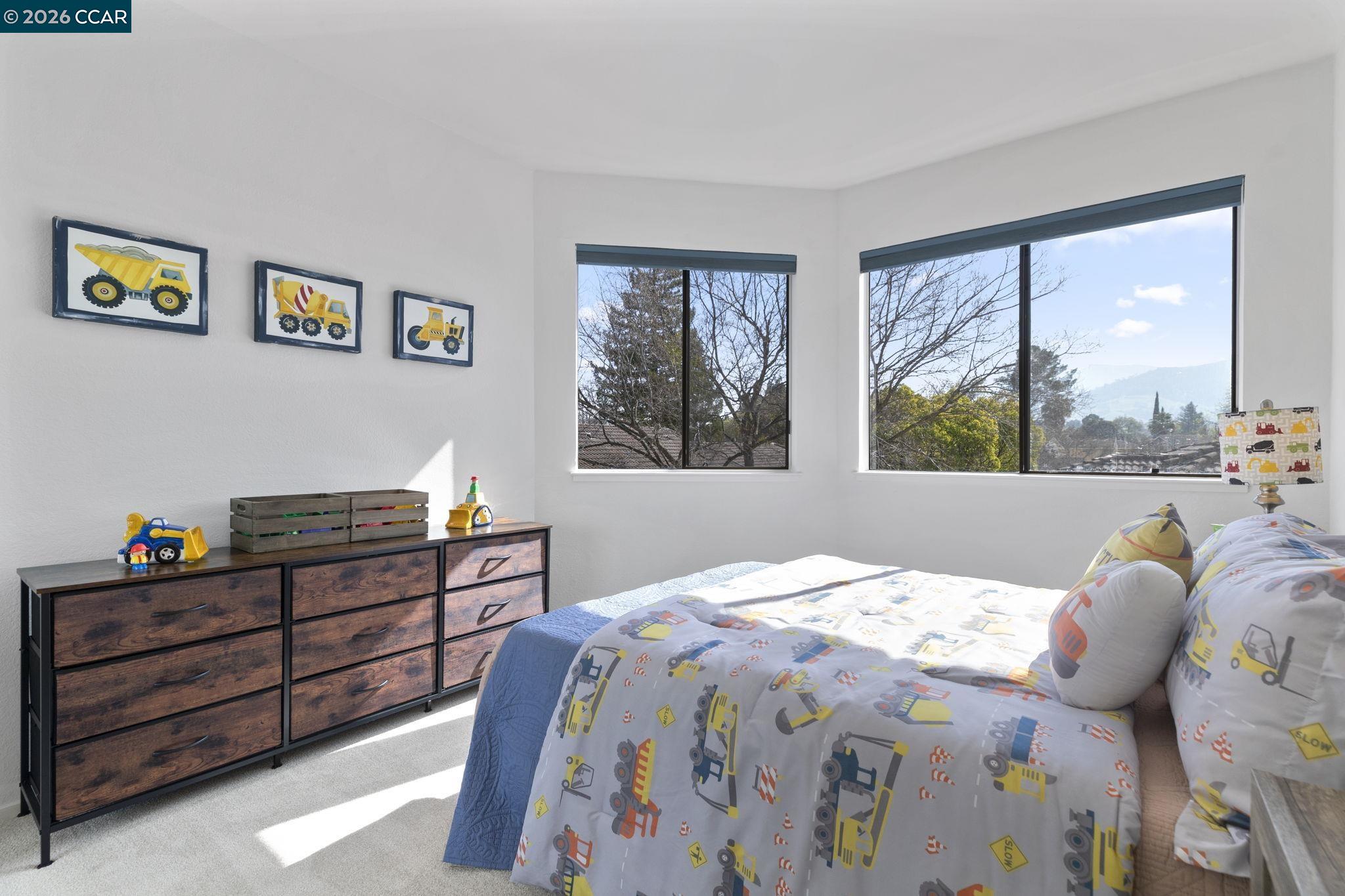 Detail Gallery Image 27 of 53 For 5060 Valley Crest Dr #56,  Concord,  CA 94521 - 3 Beds | 2/1 Baths