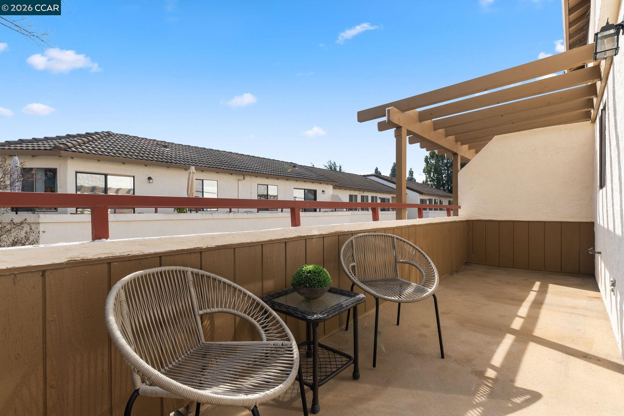 Detail Gallery Image 44 of 53 For 5060 Valley Crest Dr #56,  Concord,  CA 94521 - 3 Beds | 2/1 Baths