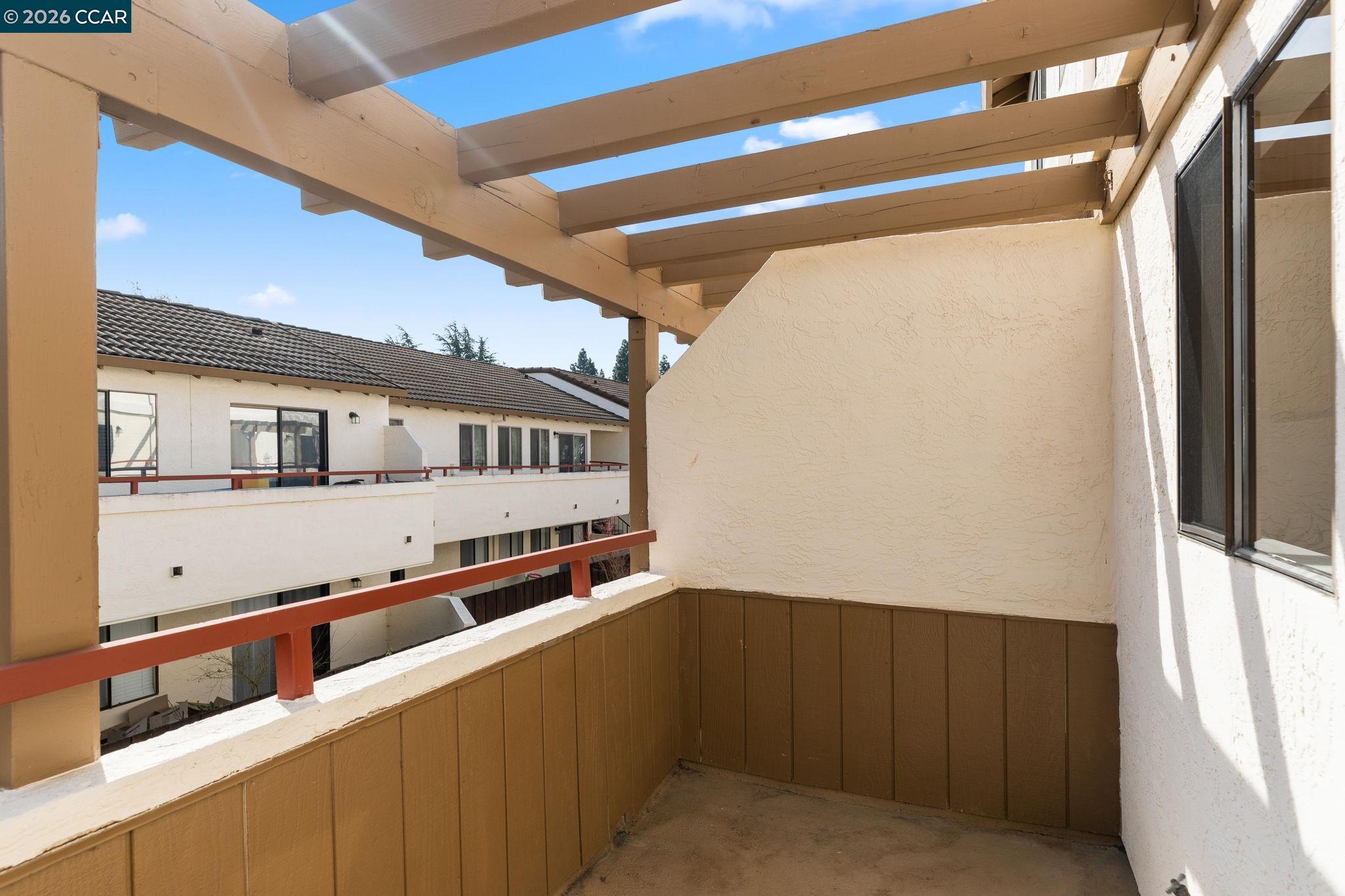 Detail Gallery Image 47 of 53 For 5060 Valley Crest Dr #56,  Concord,  CA 94521 - 3 Beds | 2/1 Baths