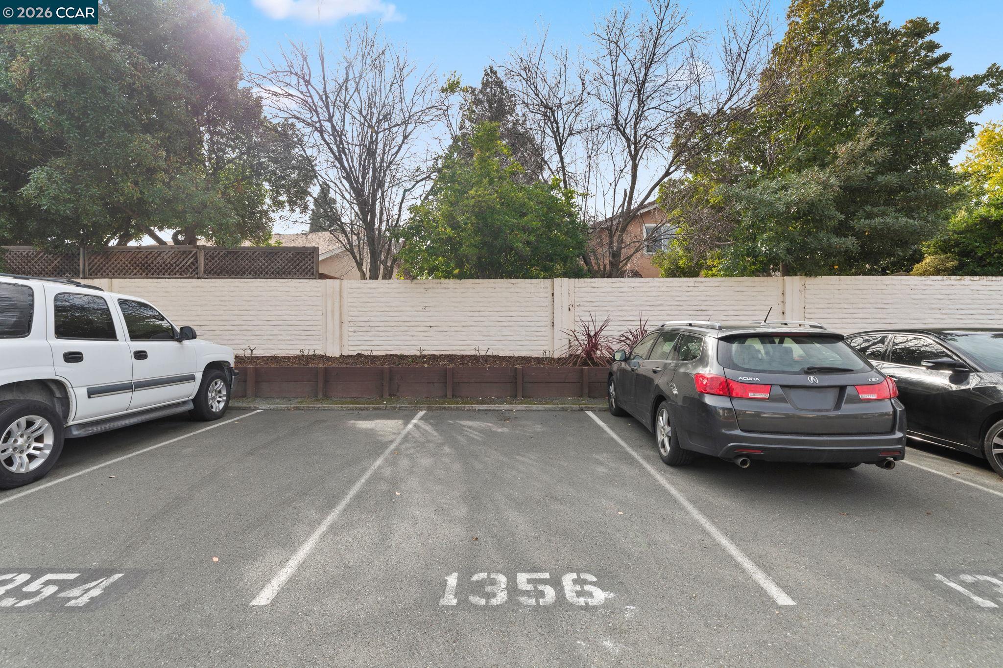 Detail Gallery Image 50 of 53 For 5060 Valley Crest Dr #56,  Concord,  CA 94521 - 3 Beds | 2/1 Baths