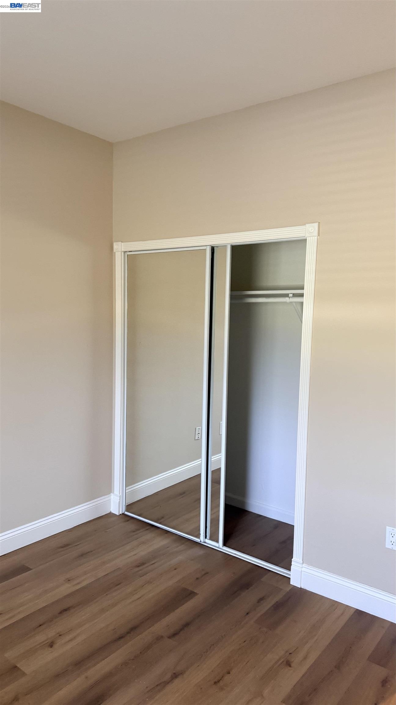 Detail Gallery Image 17 of 52 For 103 Tuscany Court, Hercules,  CA 94547 - 2 Beds | 2 Baths