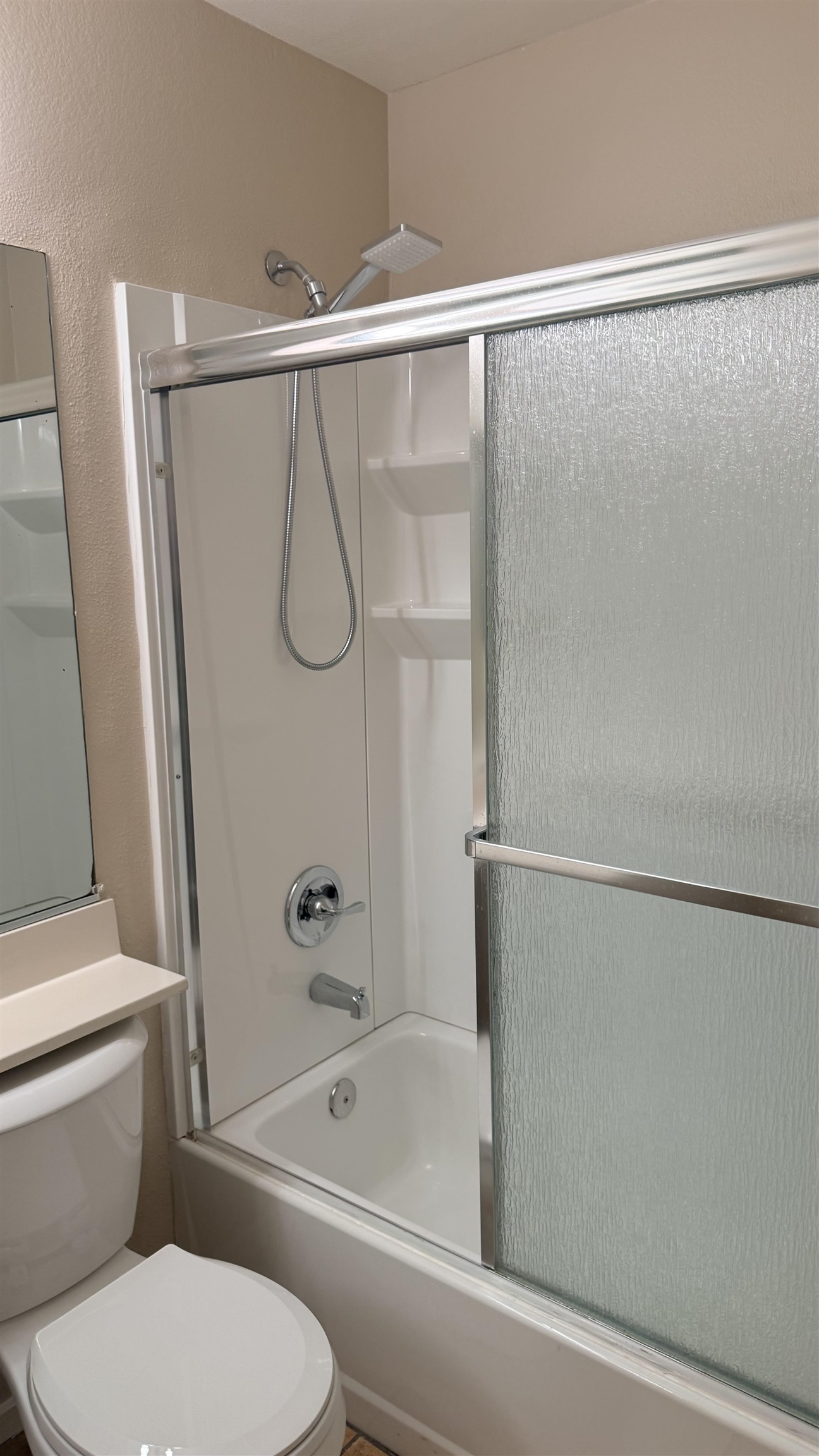 Detail Gallery Image 18 of 53 For 103 Tuscany Court, Hercules,  CA 94547 - 2 Beds | 2 Baths