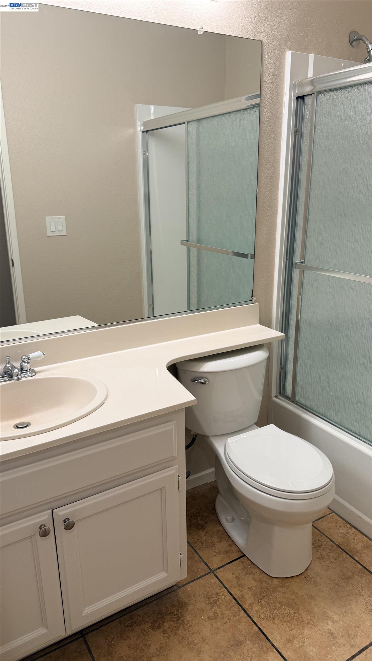 Detail Gallery Image 19 of 50 For 103 Tuscany Court, Hercules,  CA 94547 - 2 Beds | 2 Baths