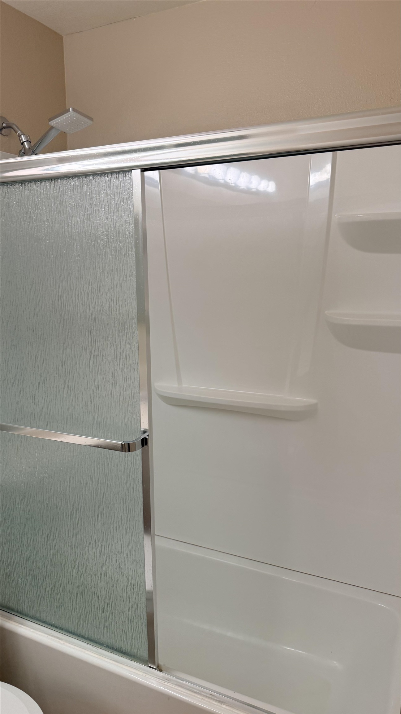 Detail Gallery Image 20 of 53 For 103 Tuscany Court, Hercules,  CA 94547 - 2 Beds | 2 Baths