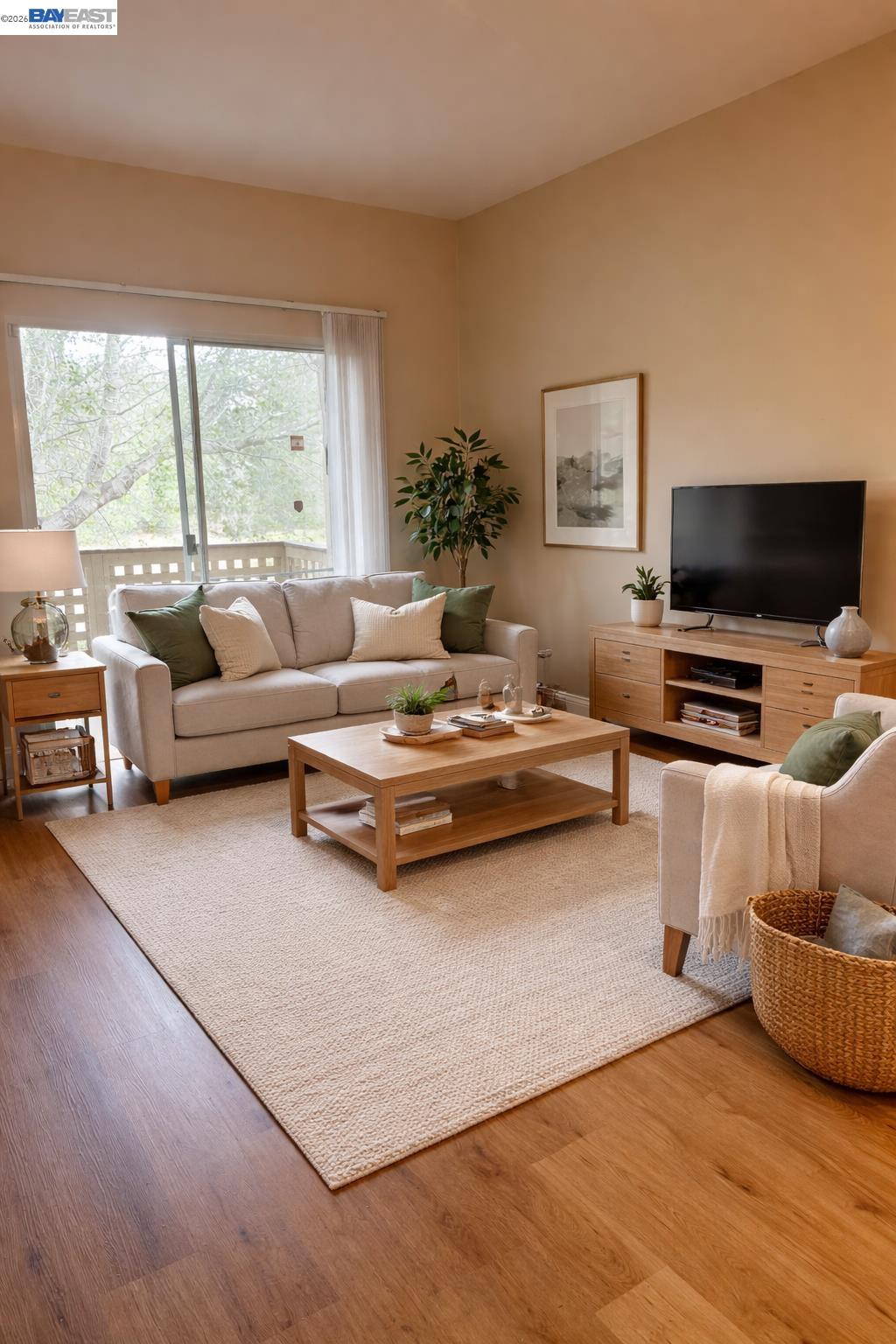 Detail Gallery Image 3 of 50 For 103 Tuscany Court, Hercules,  CA 94547 - 2 Beds | 2 Baths