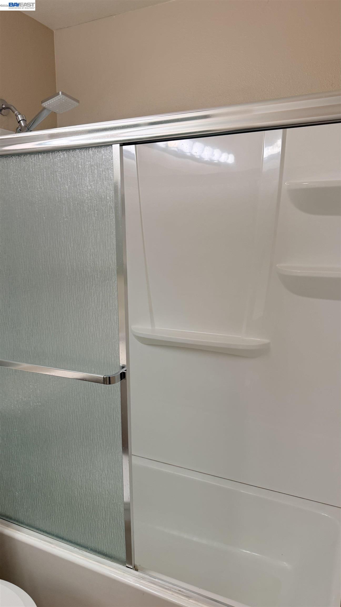 Detail Gallery Image 22 of 52 For 103 Tuscany Court, Hercules,  CA 94547 - 2 Beds | 2 Baths