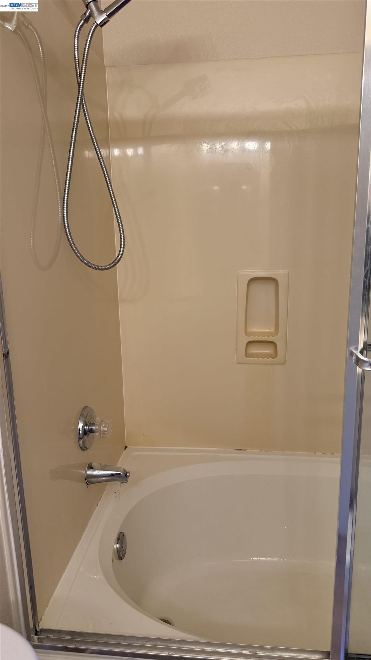 Detail Gallery Image 29 of 50 For 103 Tuscany Court, Hercules,  CA 94547 - 2 Beds | 2 Baths