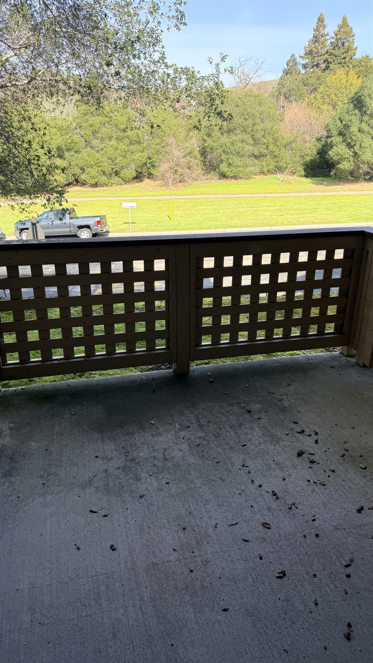 Detail Gallery Image 31 of 53 For 103 Tuscany Court, Hercules,  CA 94547 - 2 Beds | 2 Baths