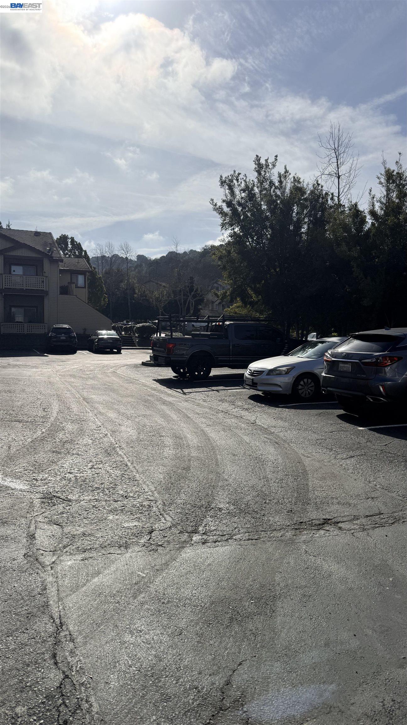 Detail Gallery Image 43 of 50 For 103 Tuscany Court, Hercules,  CA 94547 - 2 Beds | 2 Baths