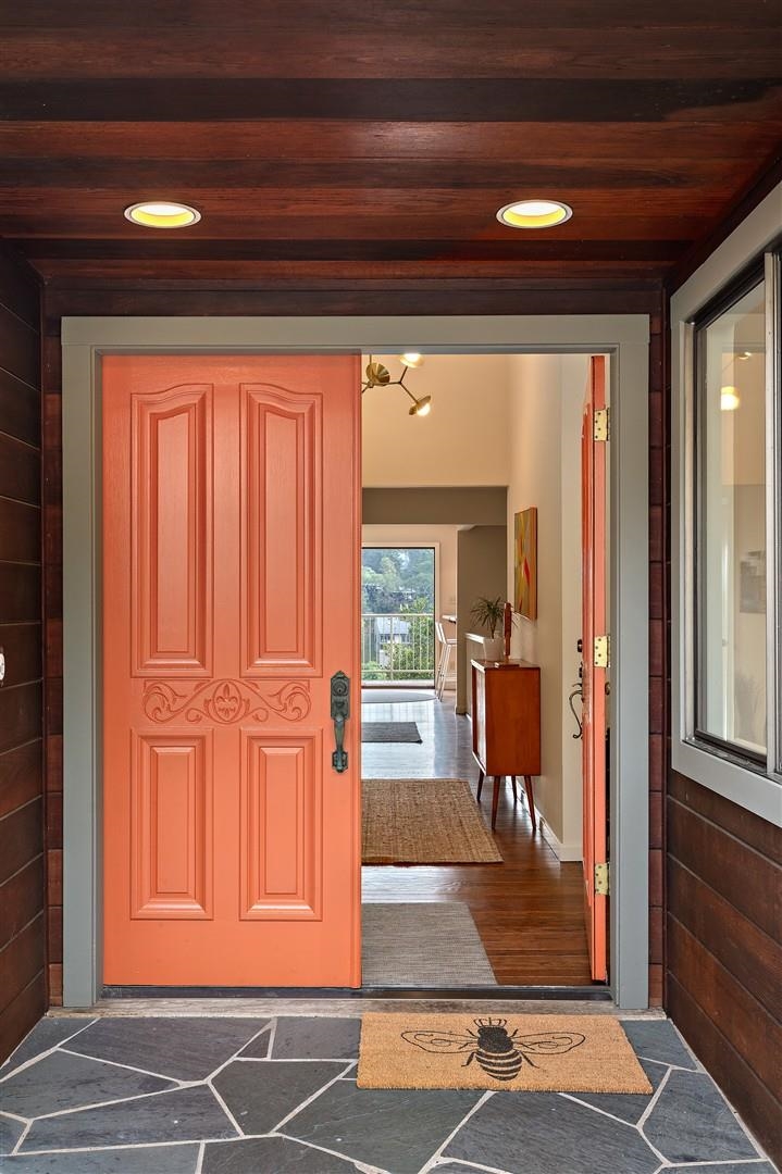 Detail Gallery Image 11 of 57 For 2355 Pelham Pl, Oakland,  CA 94611 - 3 Beds | 2/1 Baths