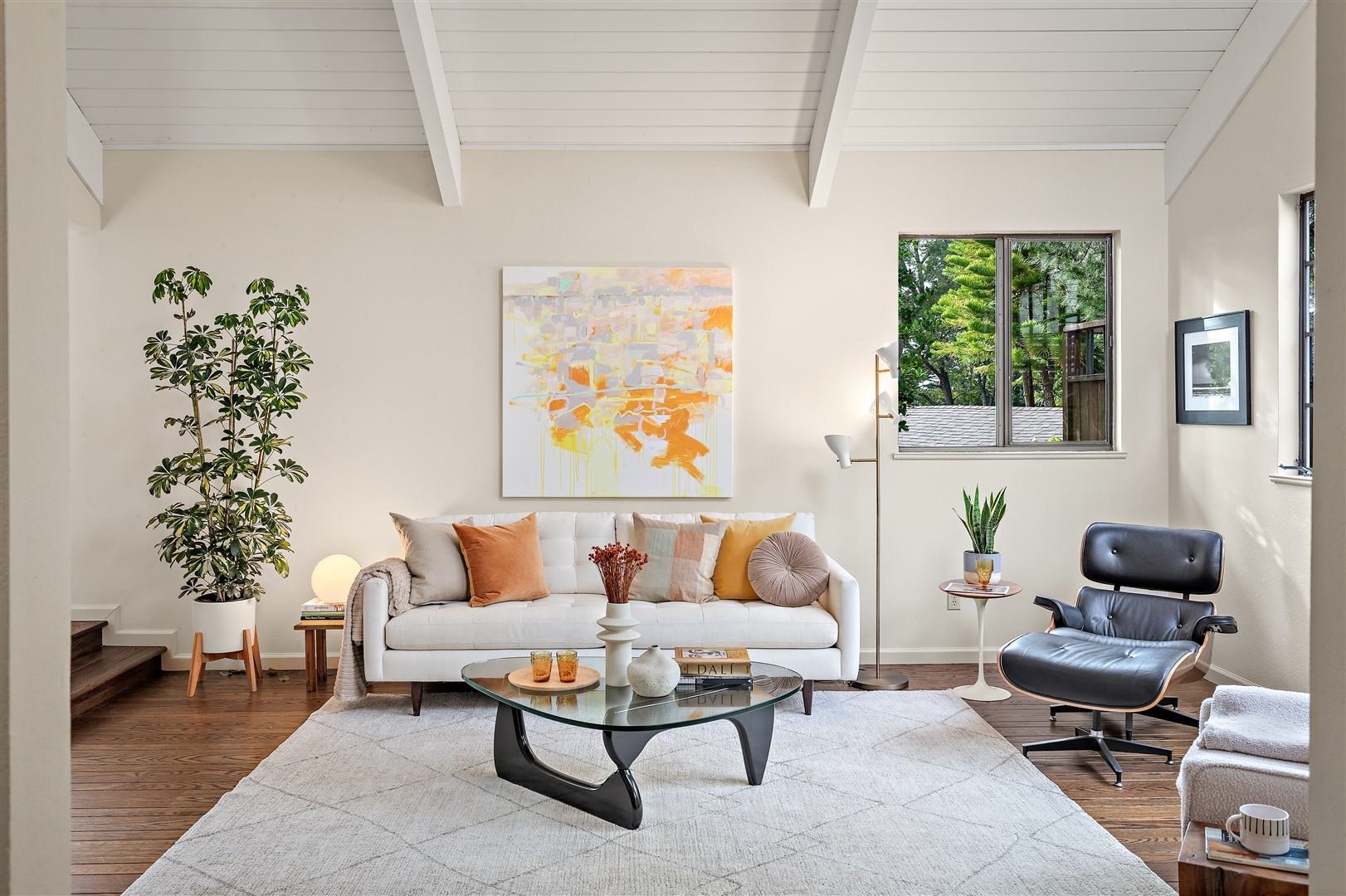 Detail Gallery Image 14 of 57 For 2355 Pelham Pl, Oakland,  CA 94611 - 3 Beds | 2/1 Baths