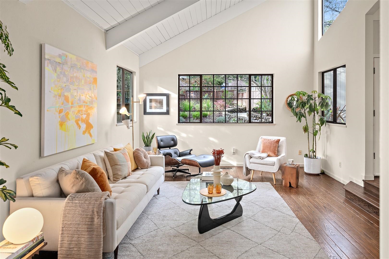 Detail Gallery Image 17 of 57 For 2355 Pelham Pl, Oakland,  CA 94611 - 3 Beds | 2/1 Baths