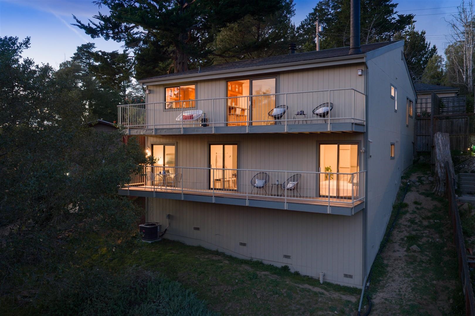 Detail Gallery Image 18 of 57 For 2355 Pelham Pl, Oakland,  CA 94611 - 3 Beds | 2/1 Baths